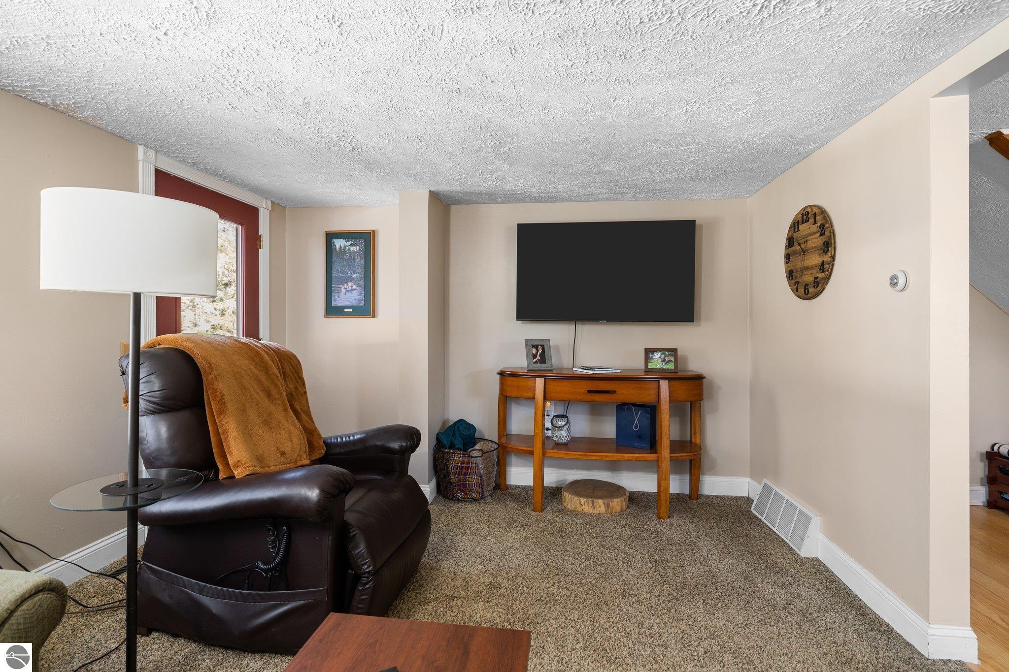 6727 Pierce Road
