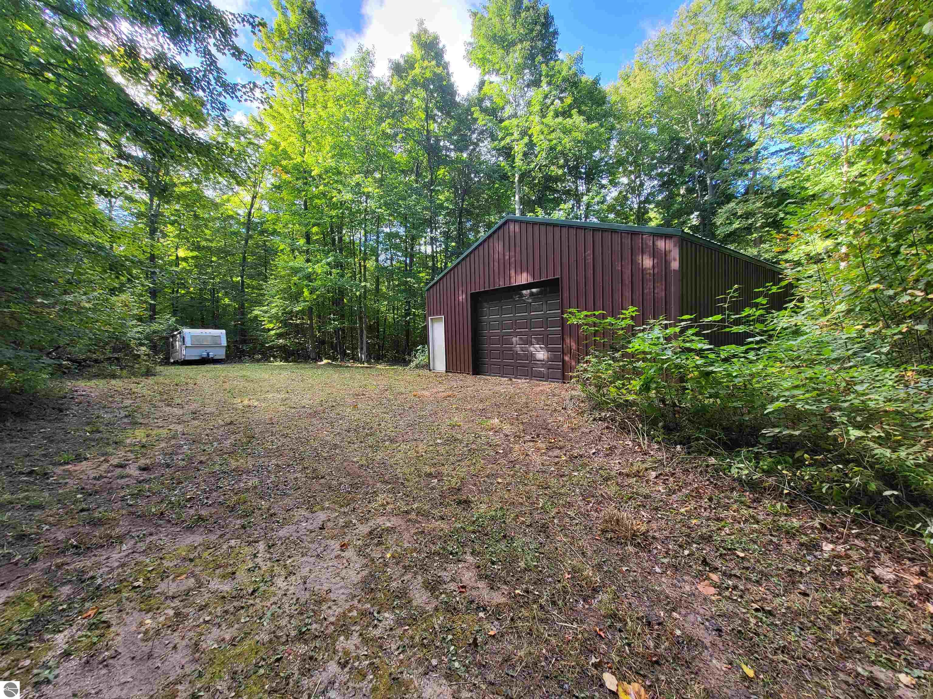7045 King Road