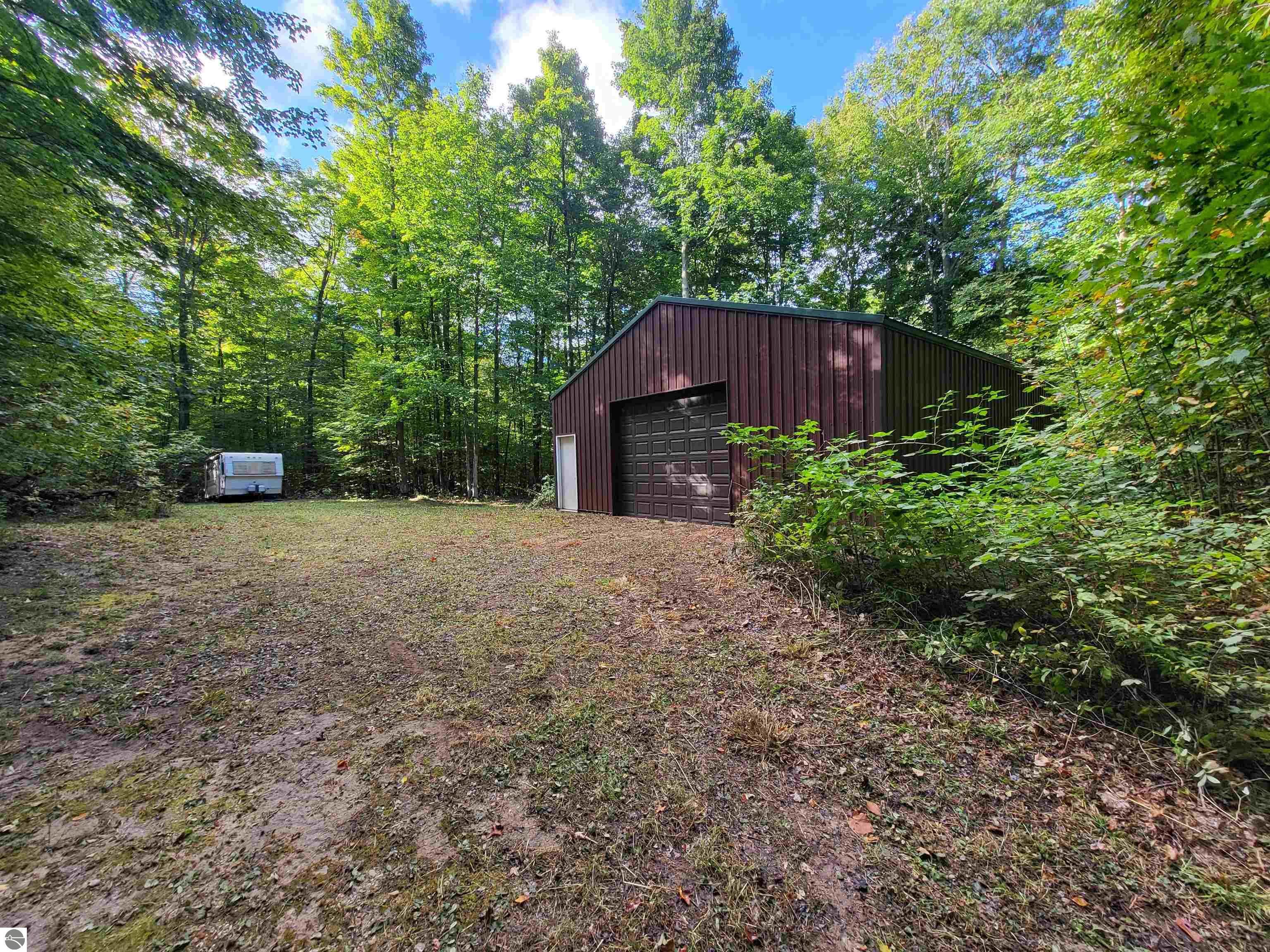 7045 King Road
