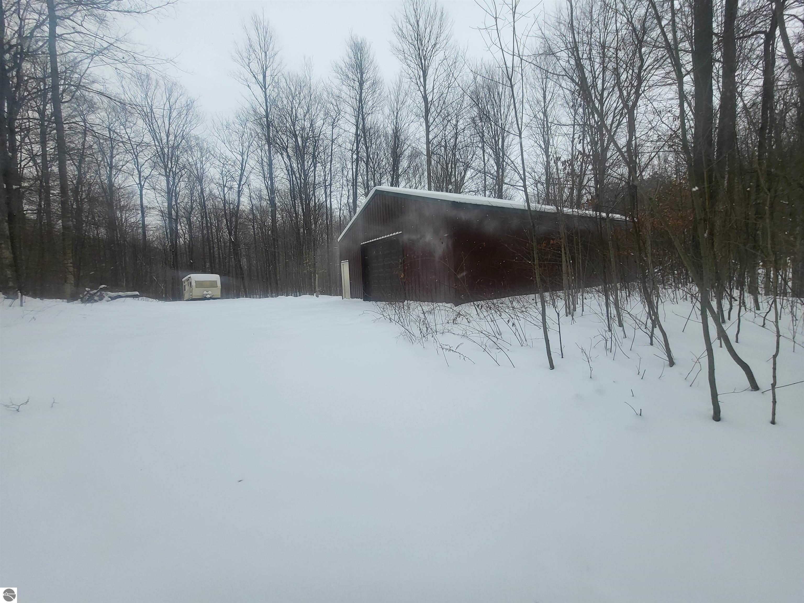 7045 King Road