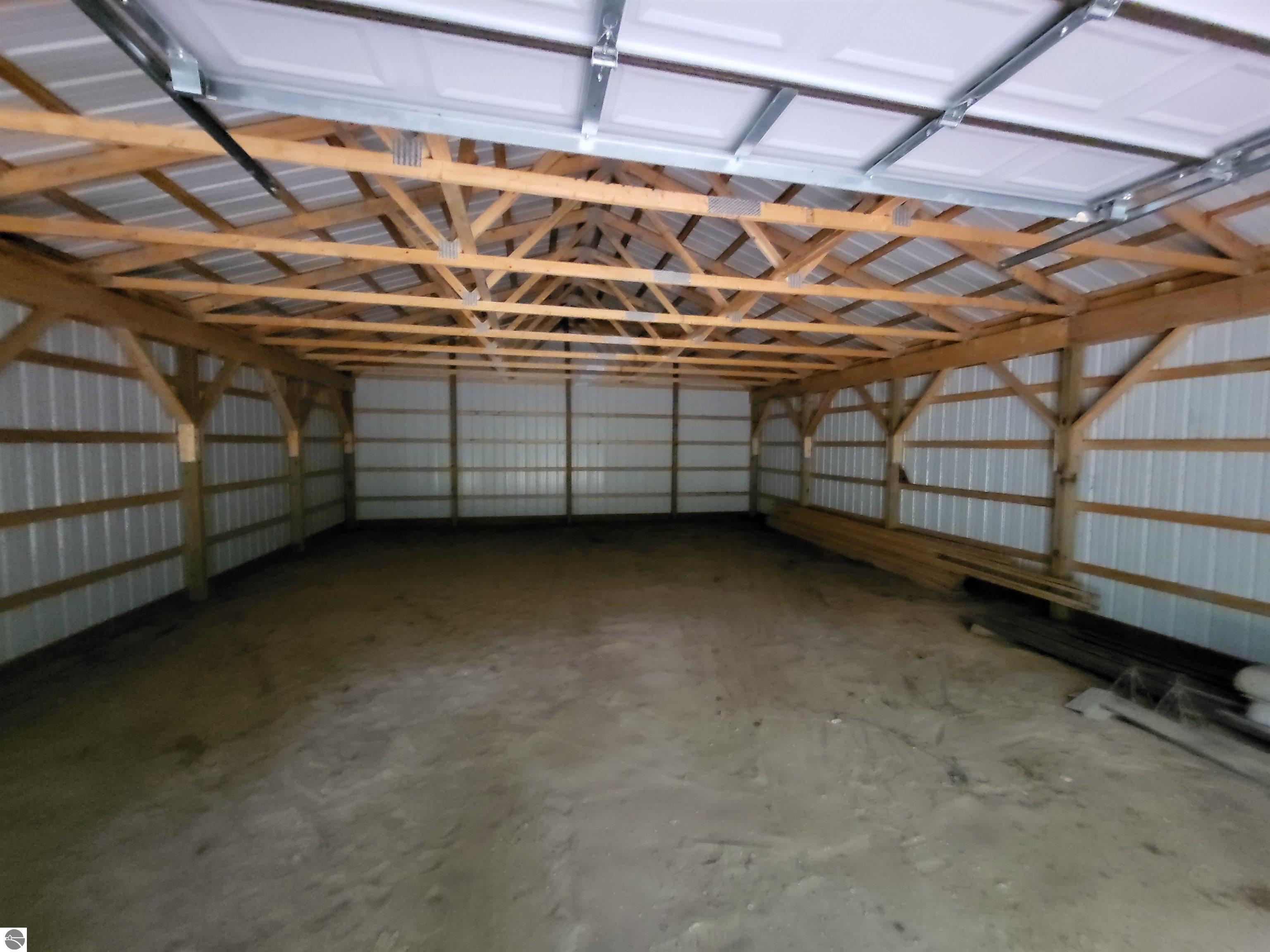 7045 King Road