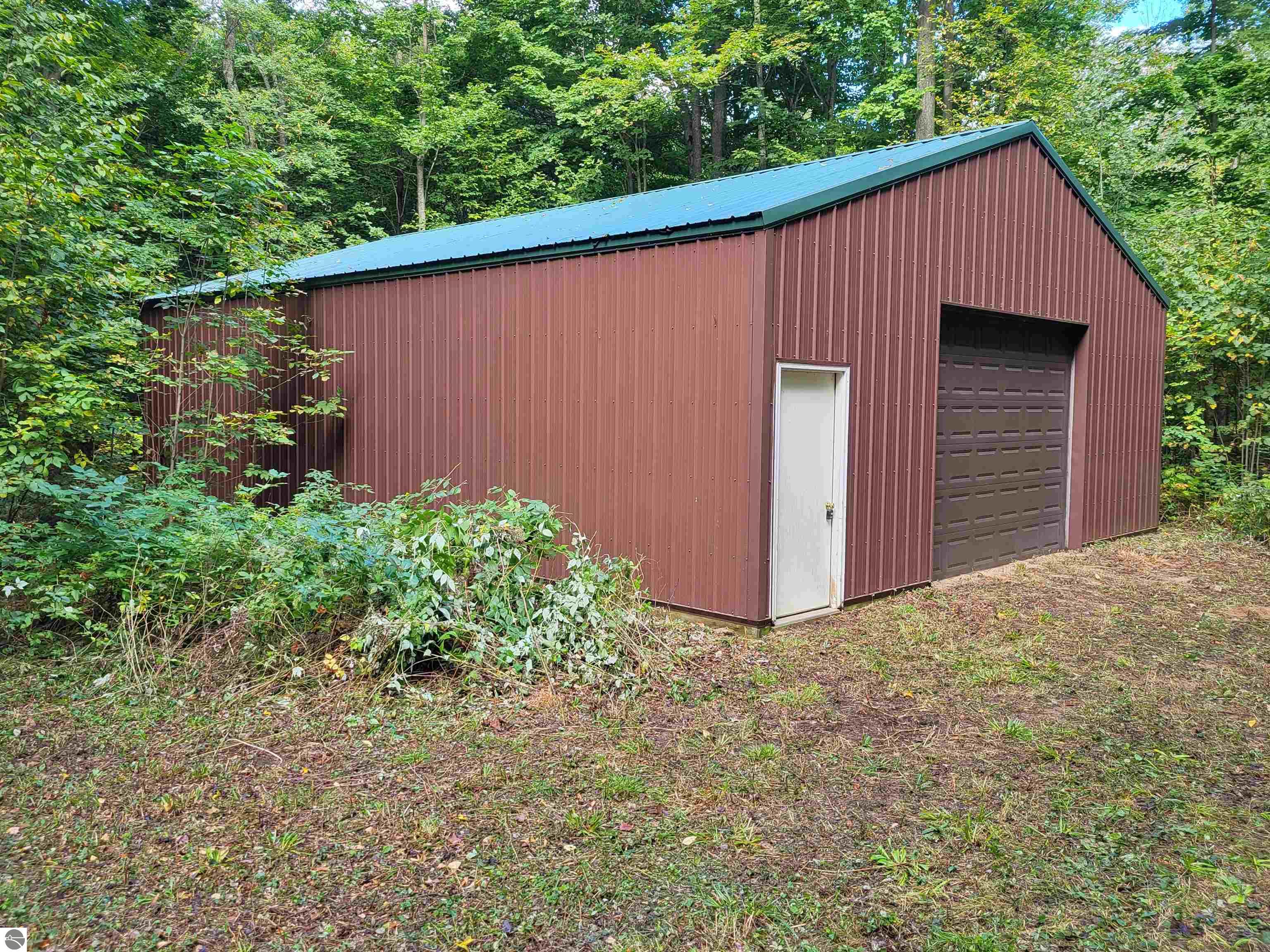 7045 King Road