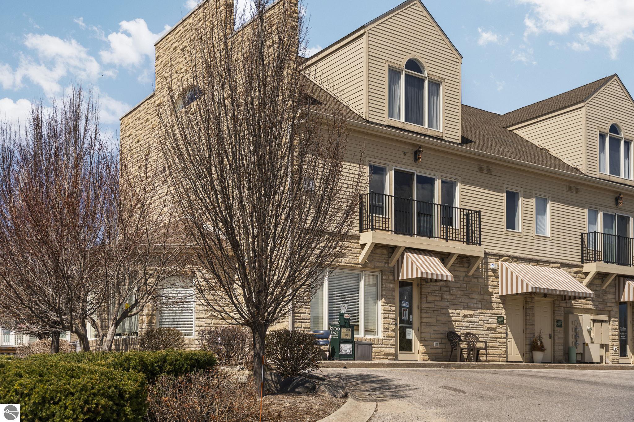 720 N Saint Joseph Street # J2
