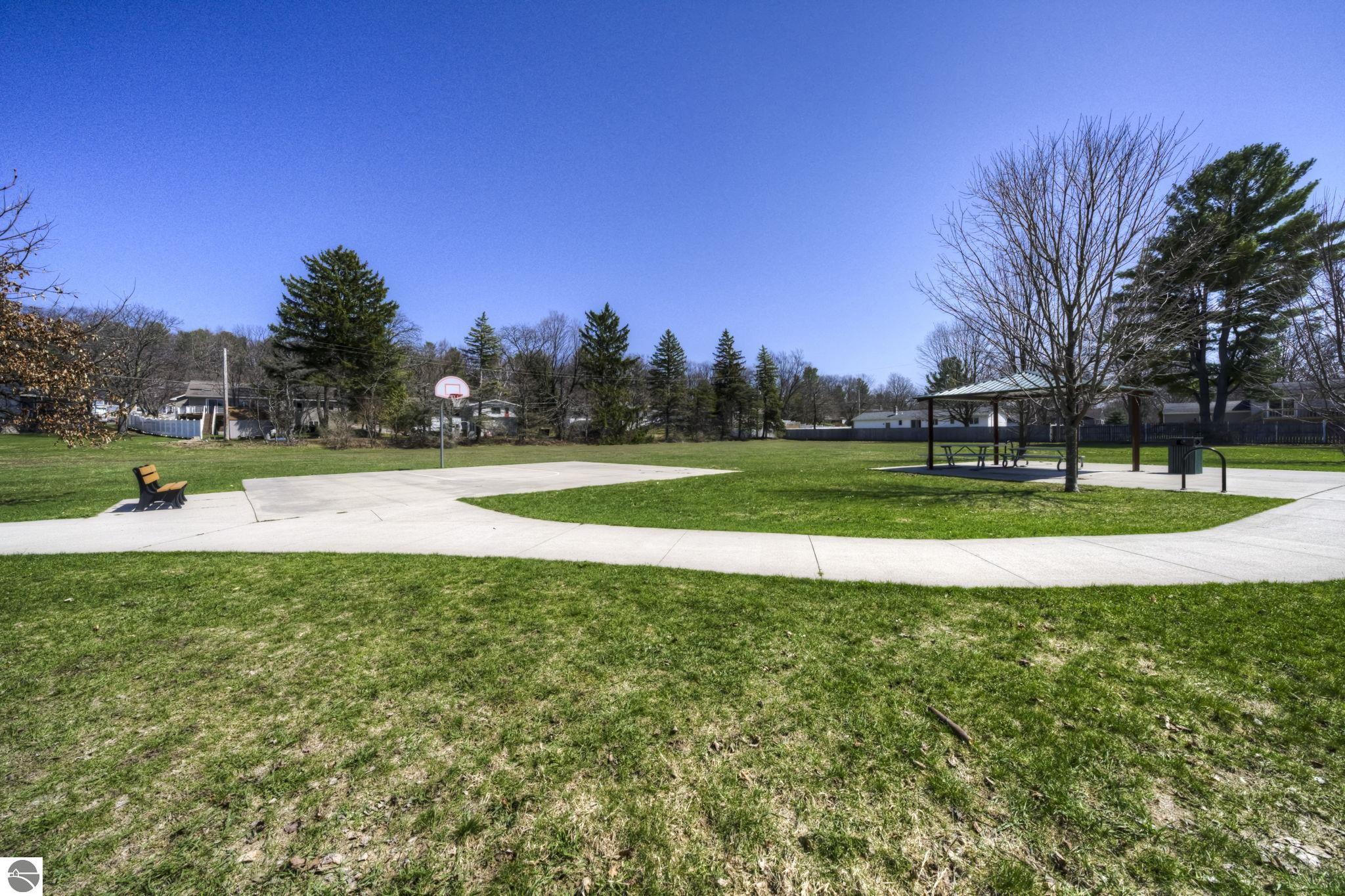 634 Sheridan Road