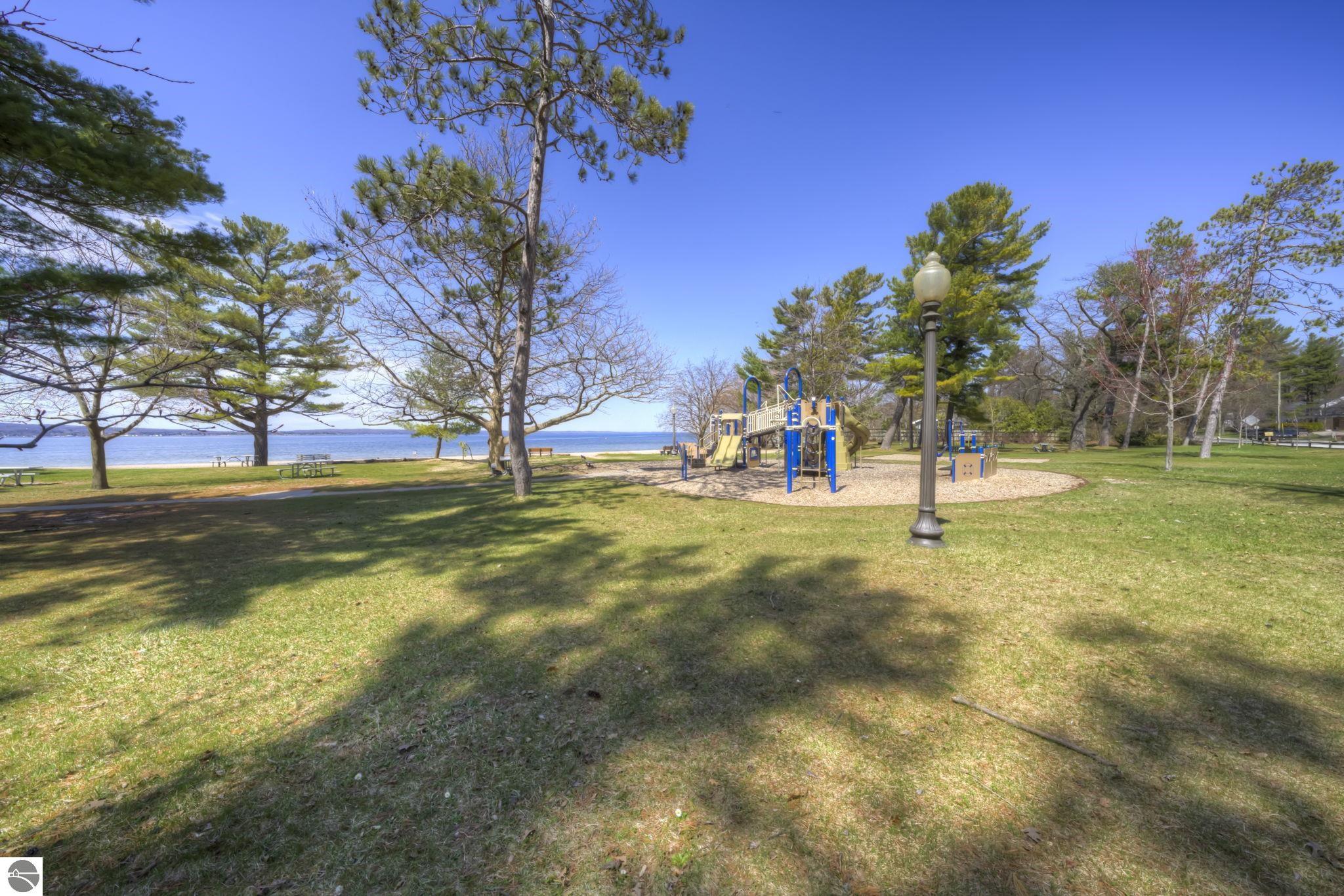 634 Sheridan Road
