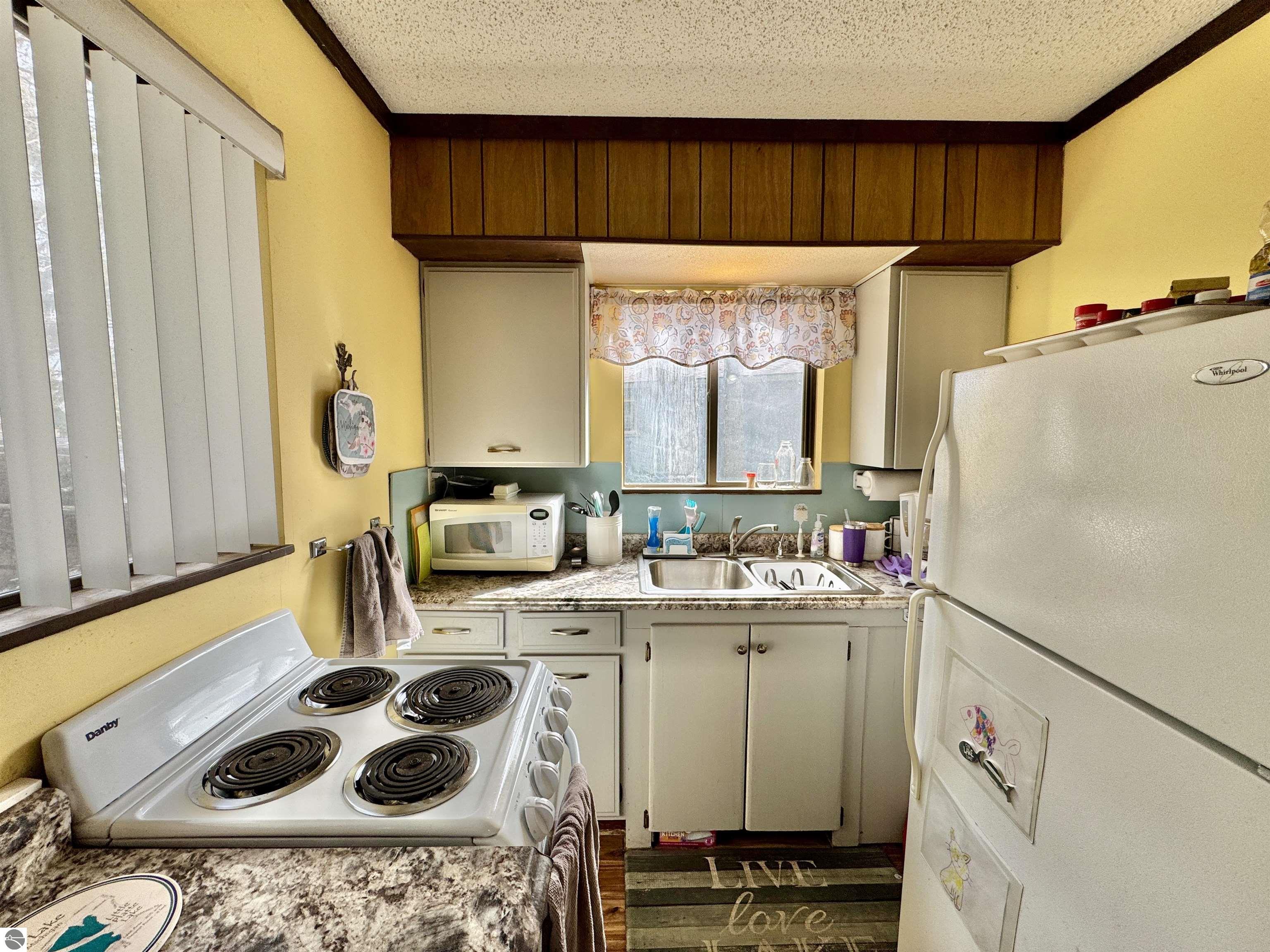 8469 Deadstream Road # 4