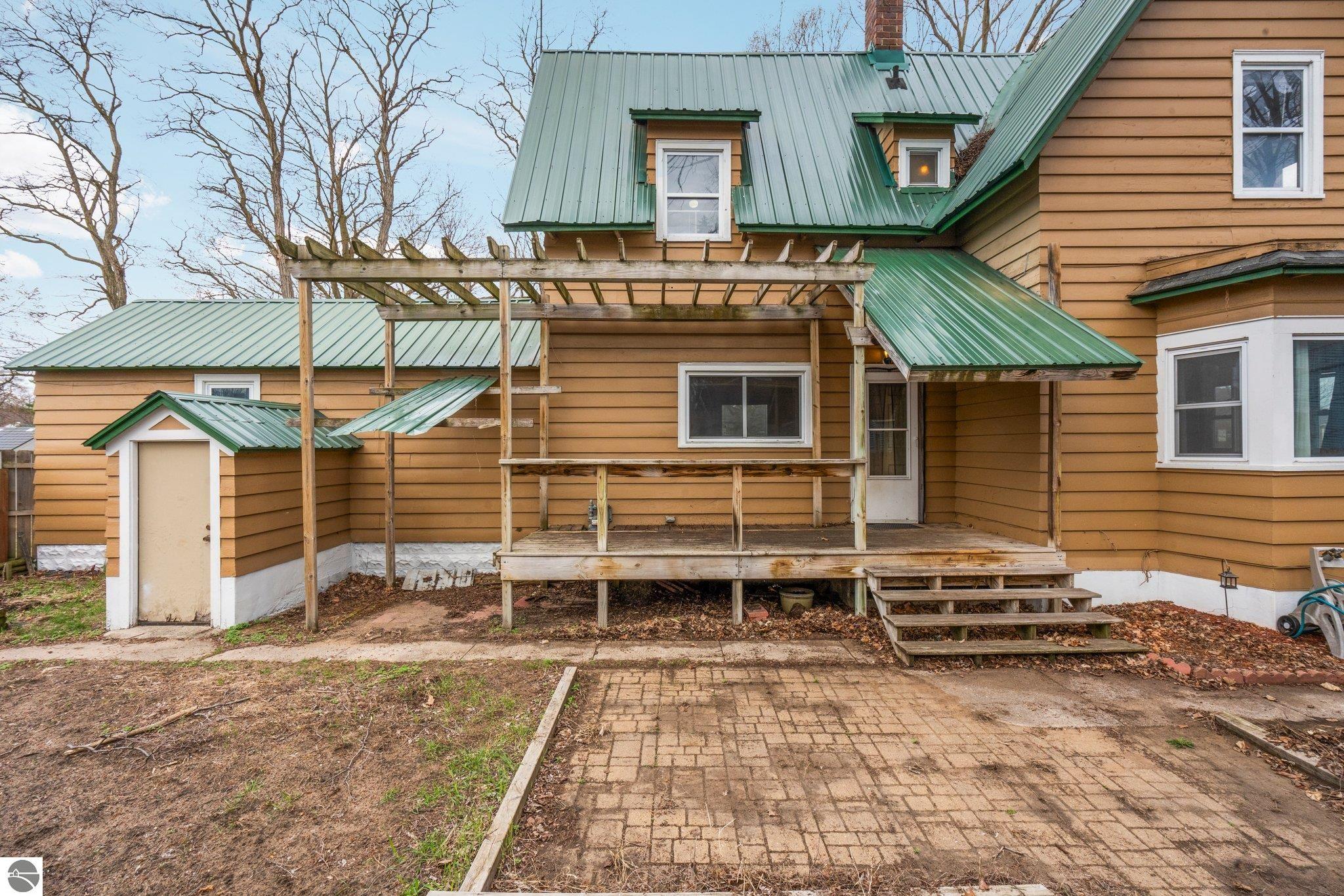 205 W Fourteenth Street