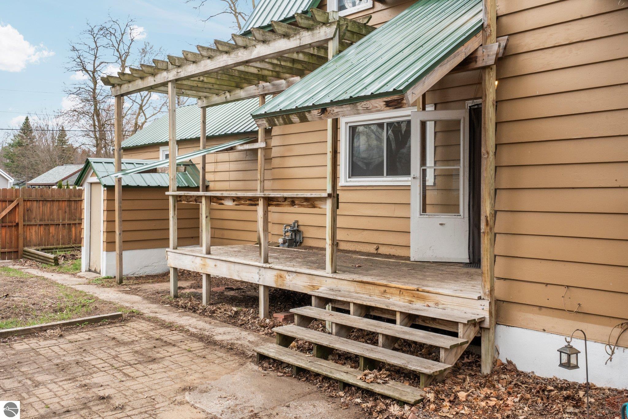205 W Fourteenth Street