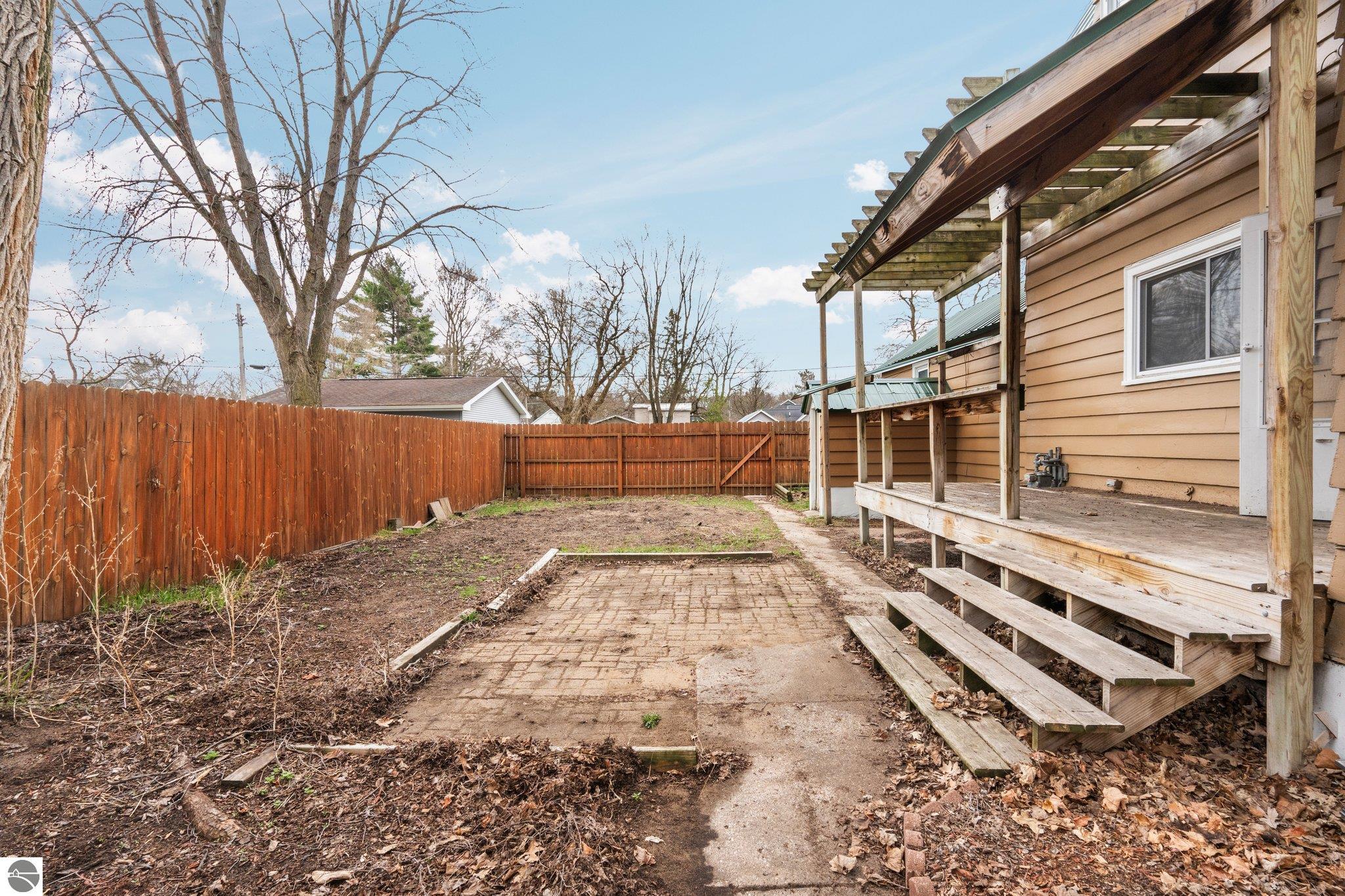 205 W Fourteenth Street