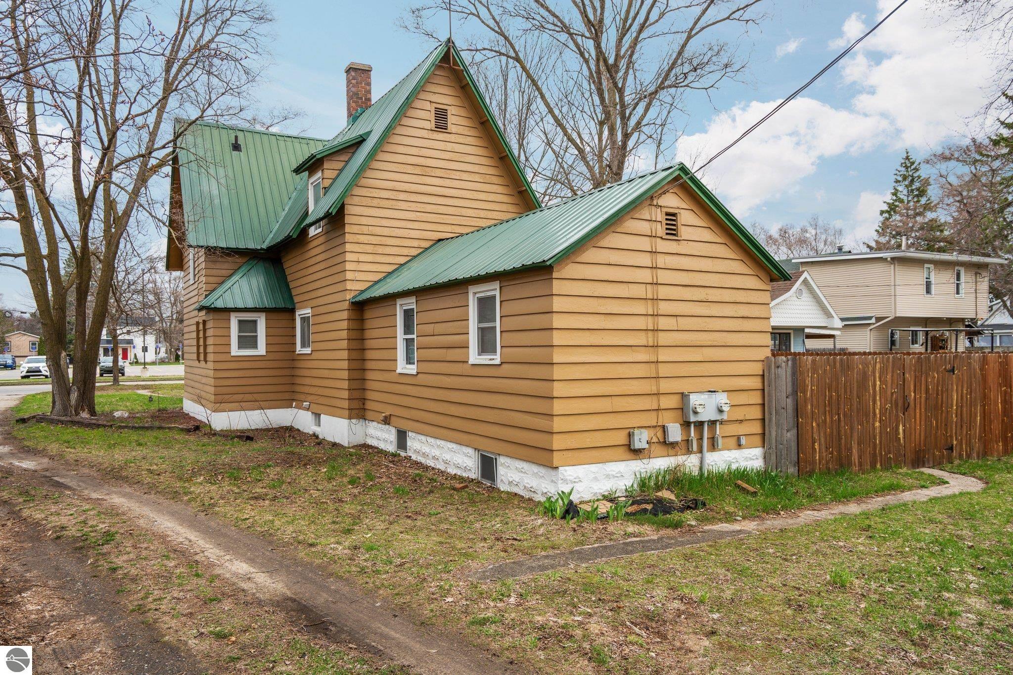 205 W Fourteenth Street # 2 Unit: 1 & 2