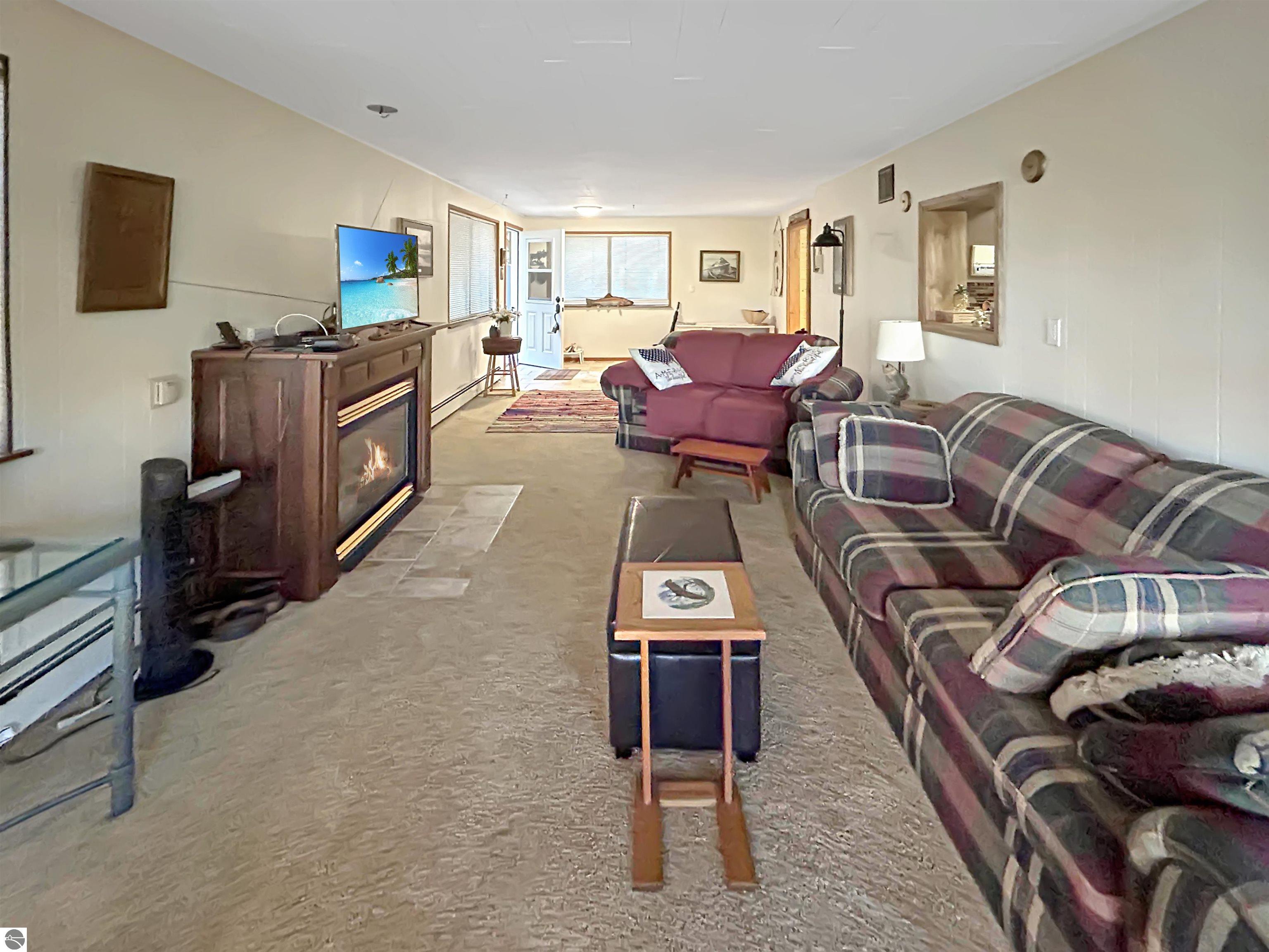 4102 North Spider Lake Road