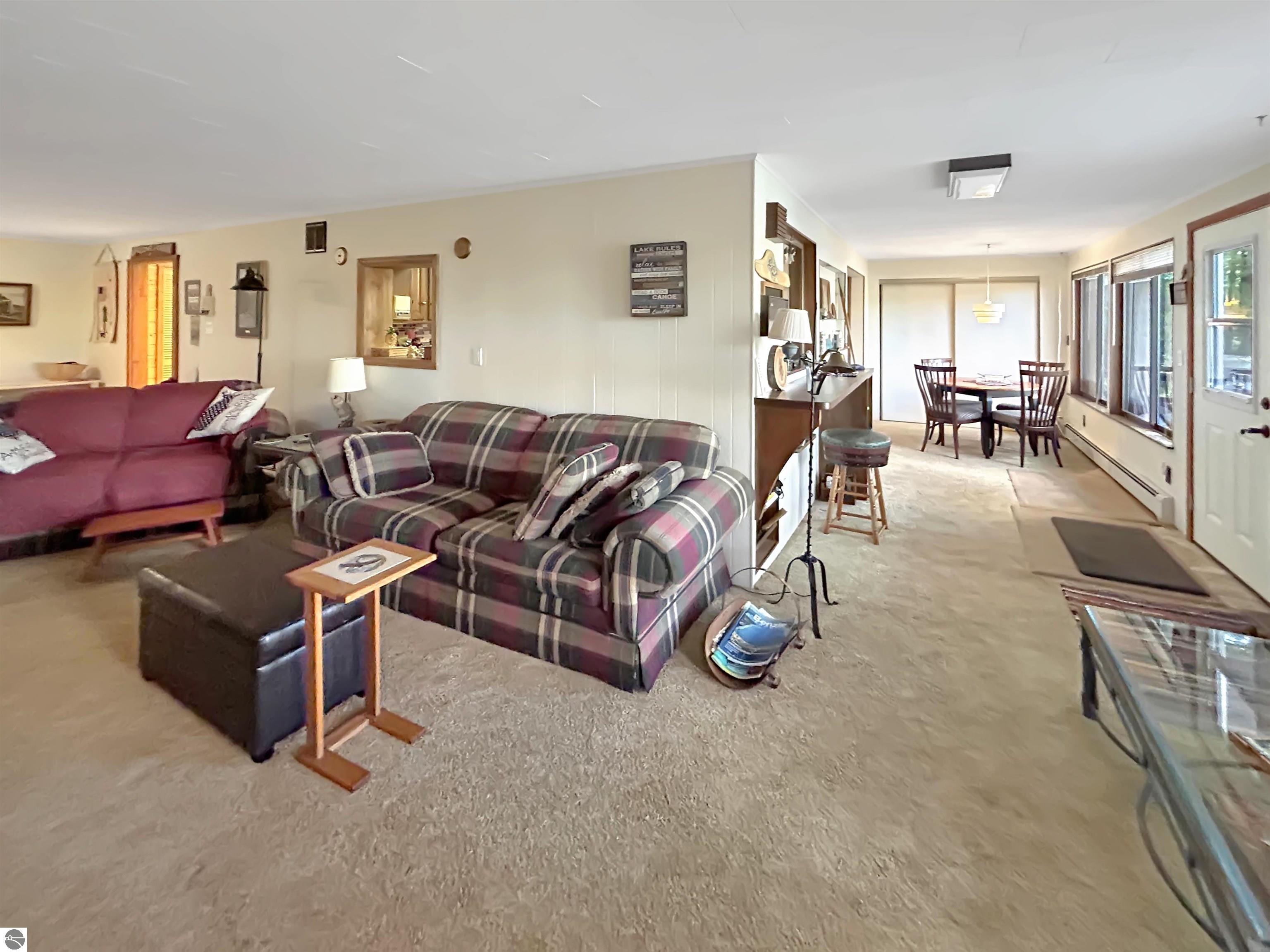 4102 North Spider Lake Road