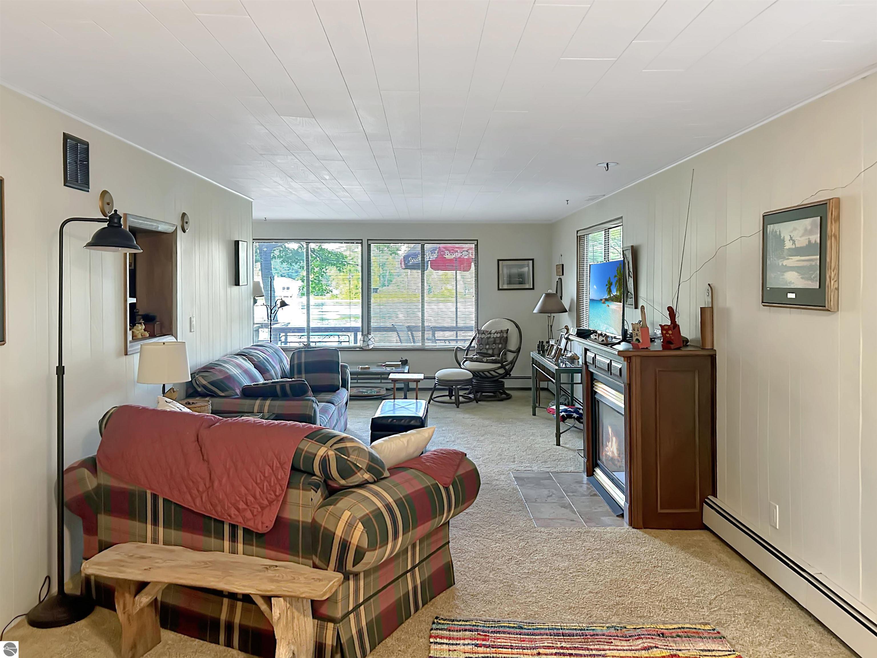 4102 North Spider Lake Road