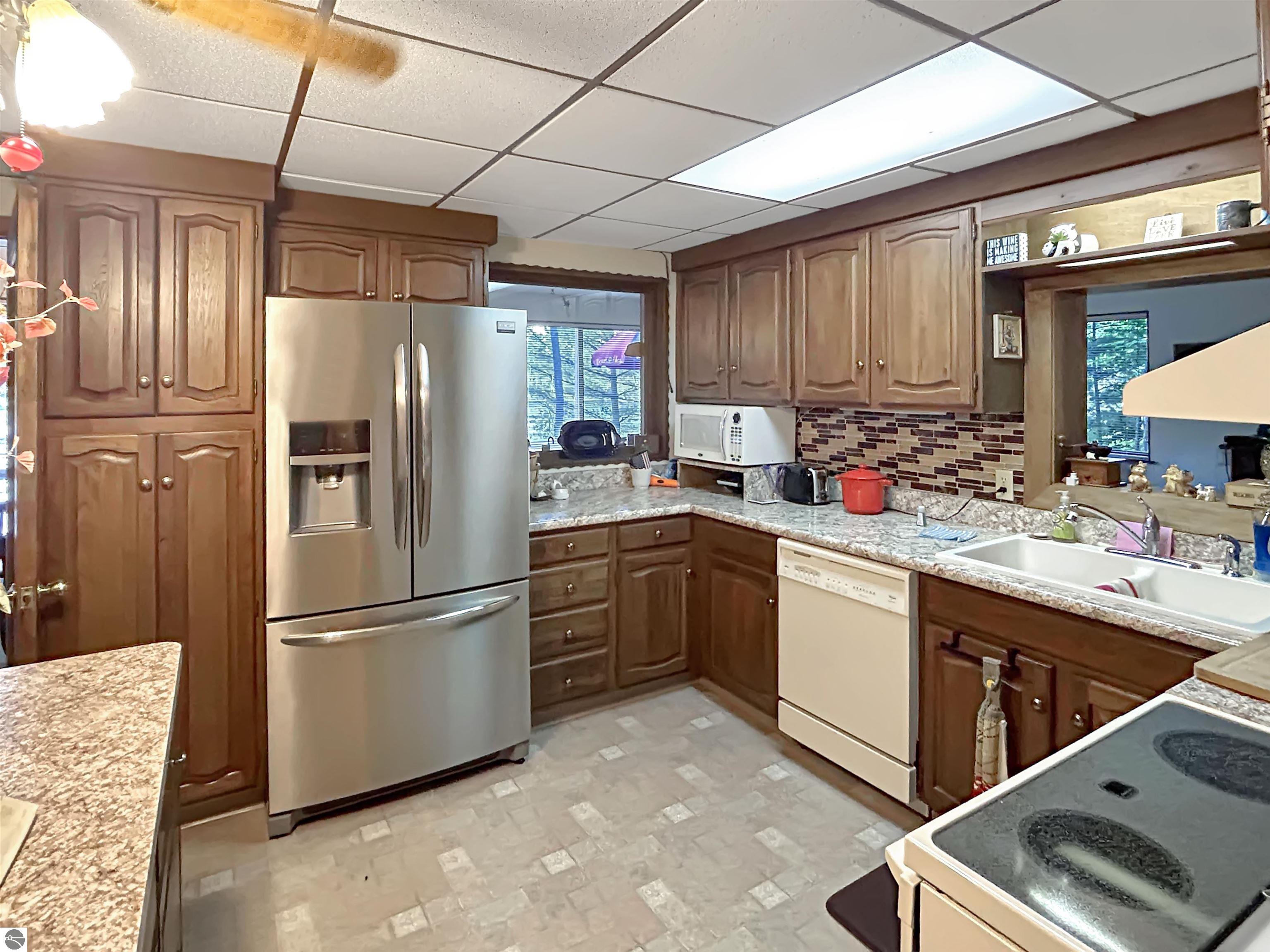 4102 North Spider Lake Road