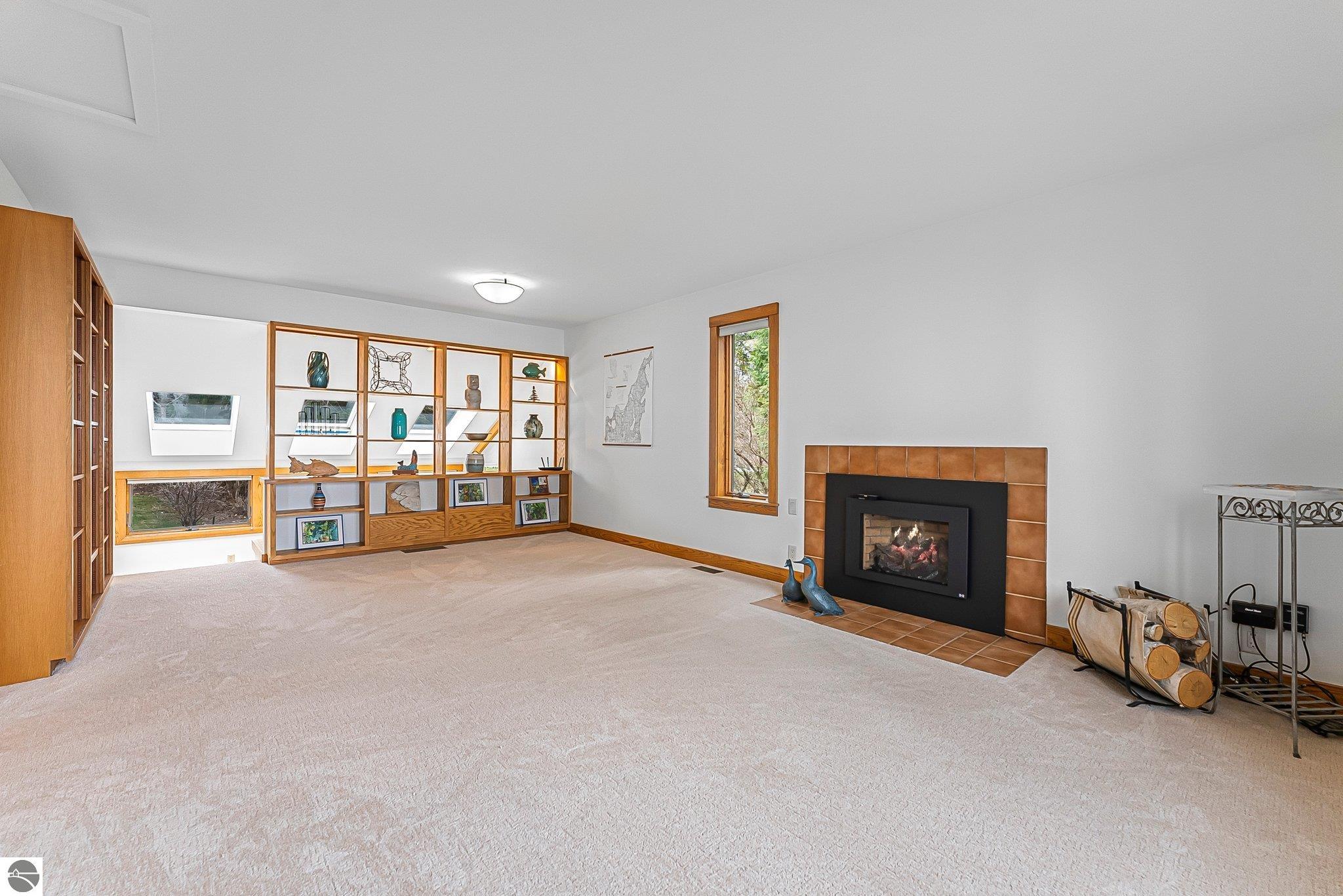 12531 N Island View Drive