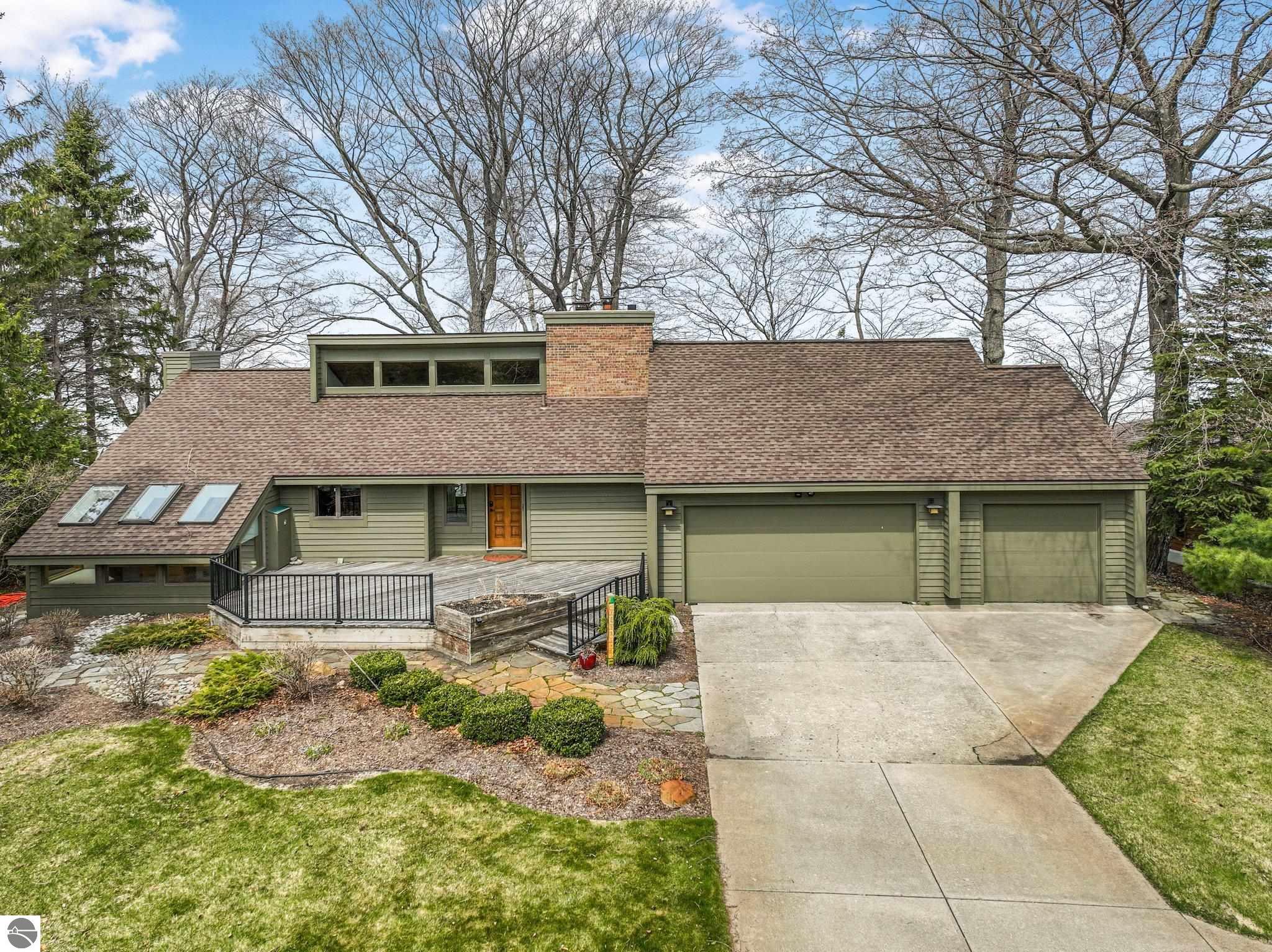 12531 N Island View Drive