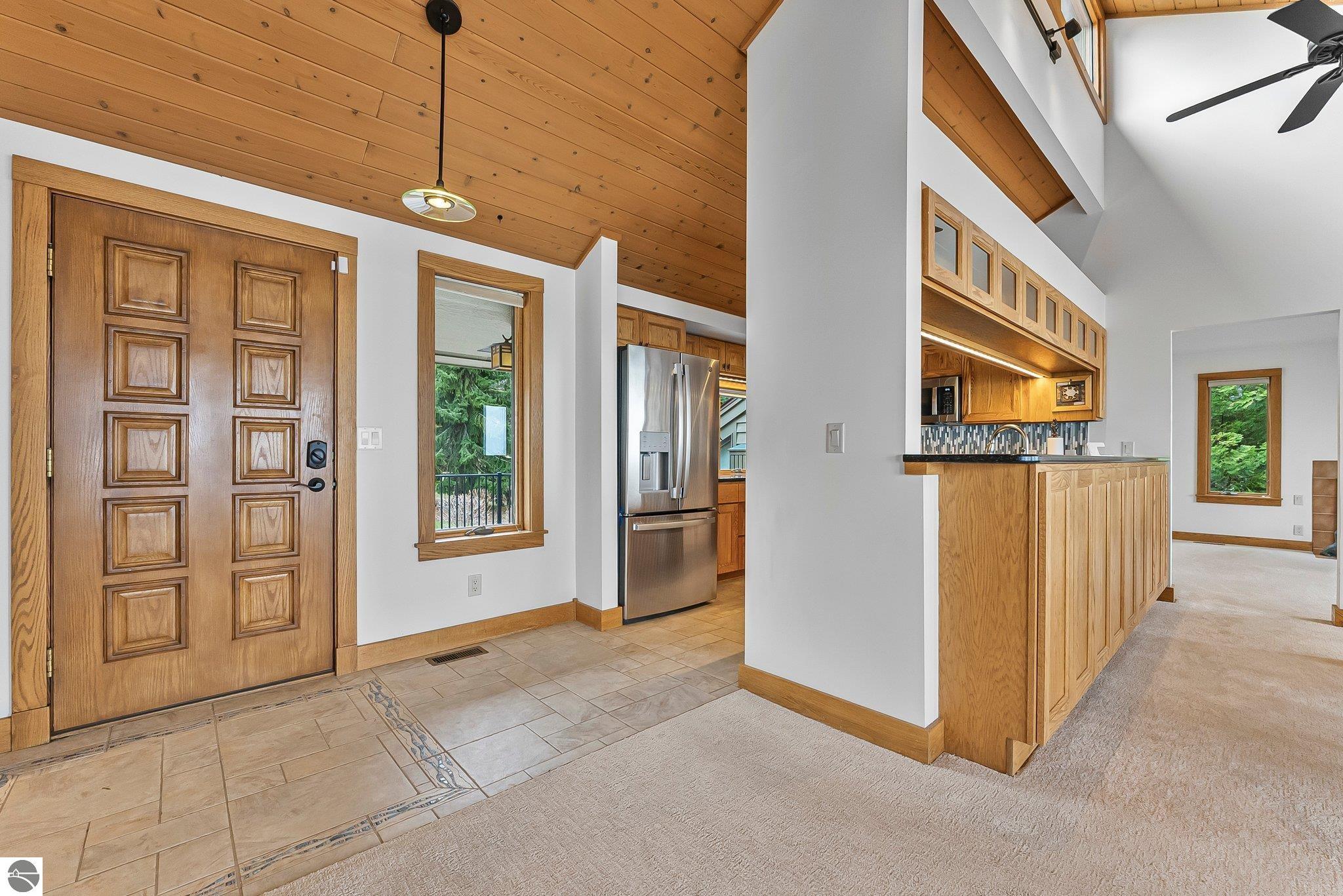 12531 N Island View Drive