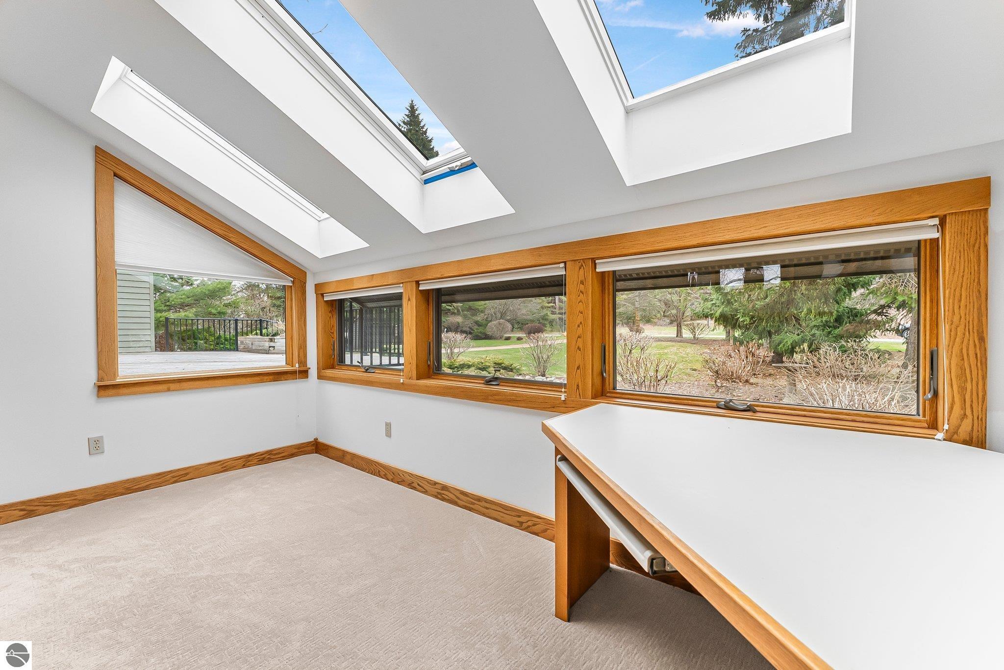12531 N Island View Drive