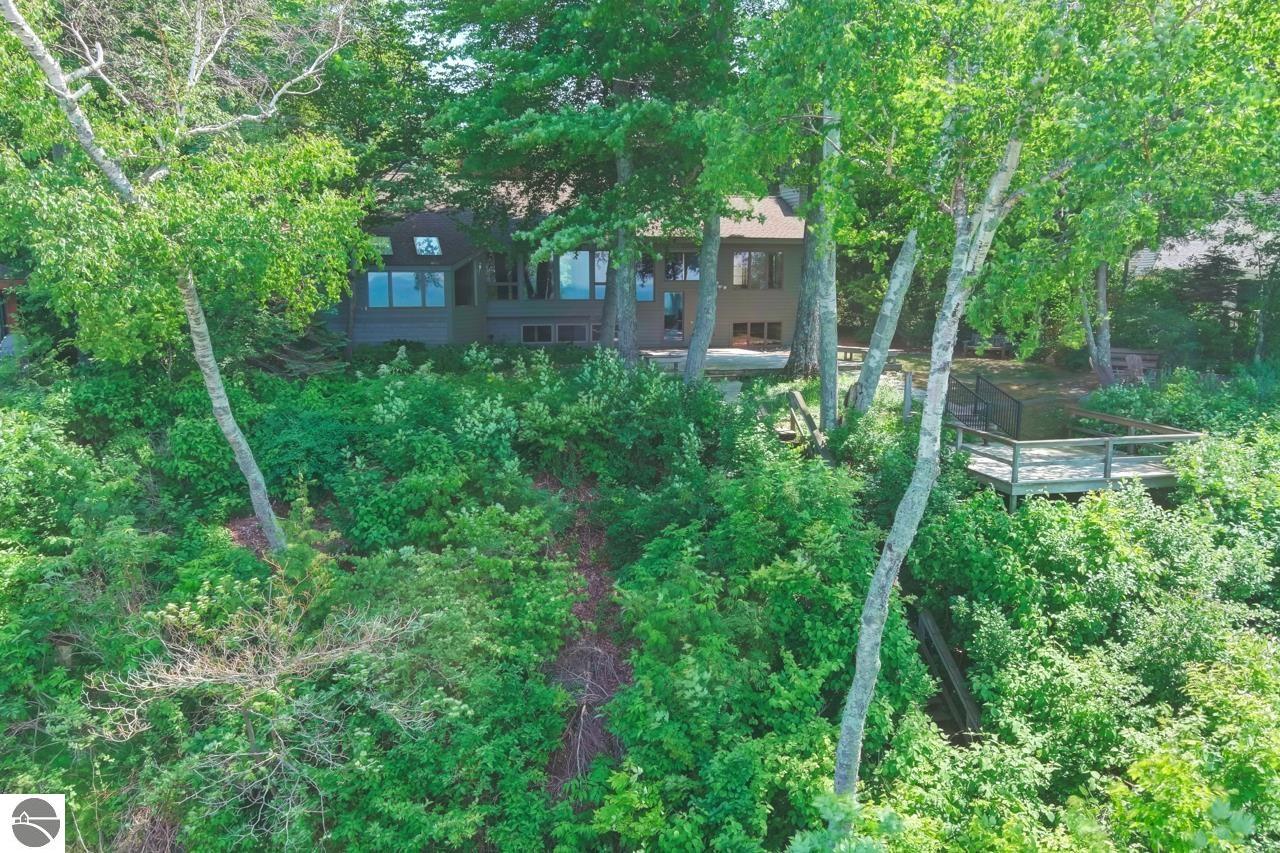 12531 N Island View Drive
