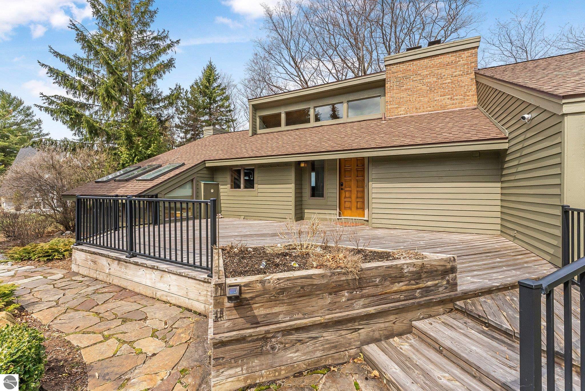 12531 N Island View Drive