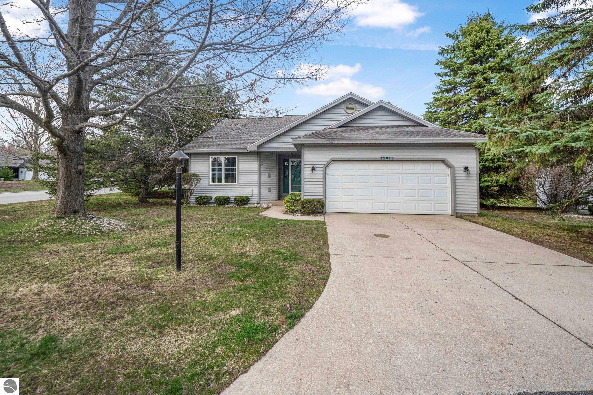 12015 S Elk Run Drive