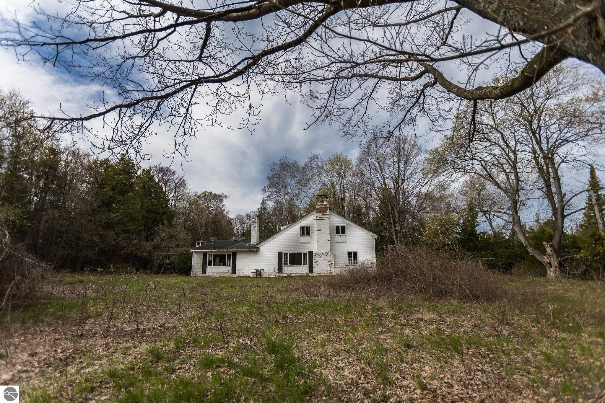 3080 N Lake Leelanau Drive