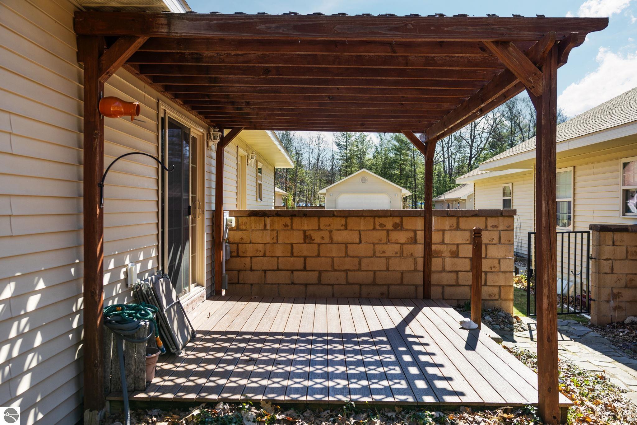 9803 Deer Track Court