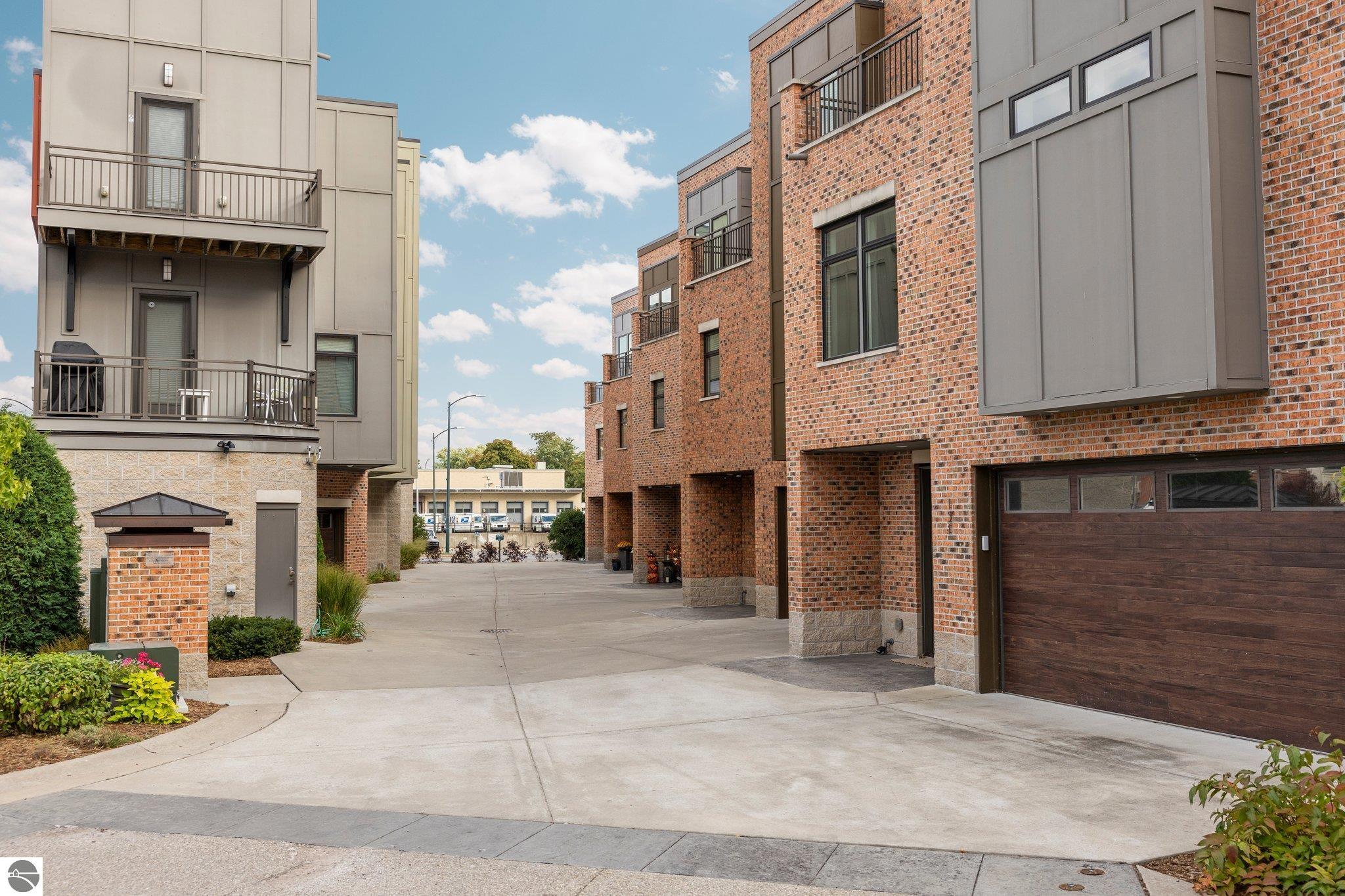 133 Uptown Court
