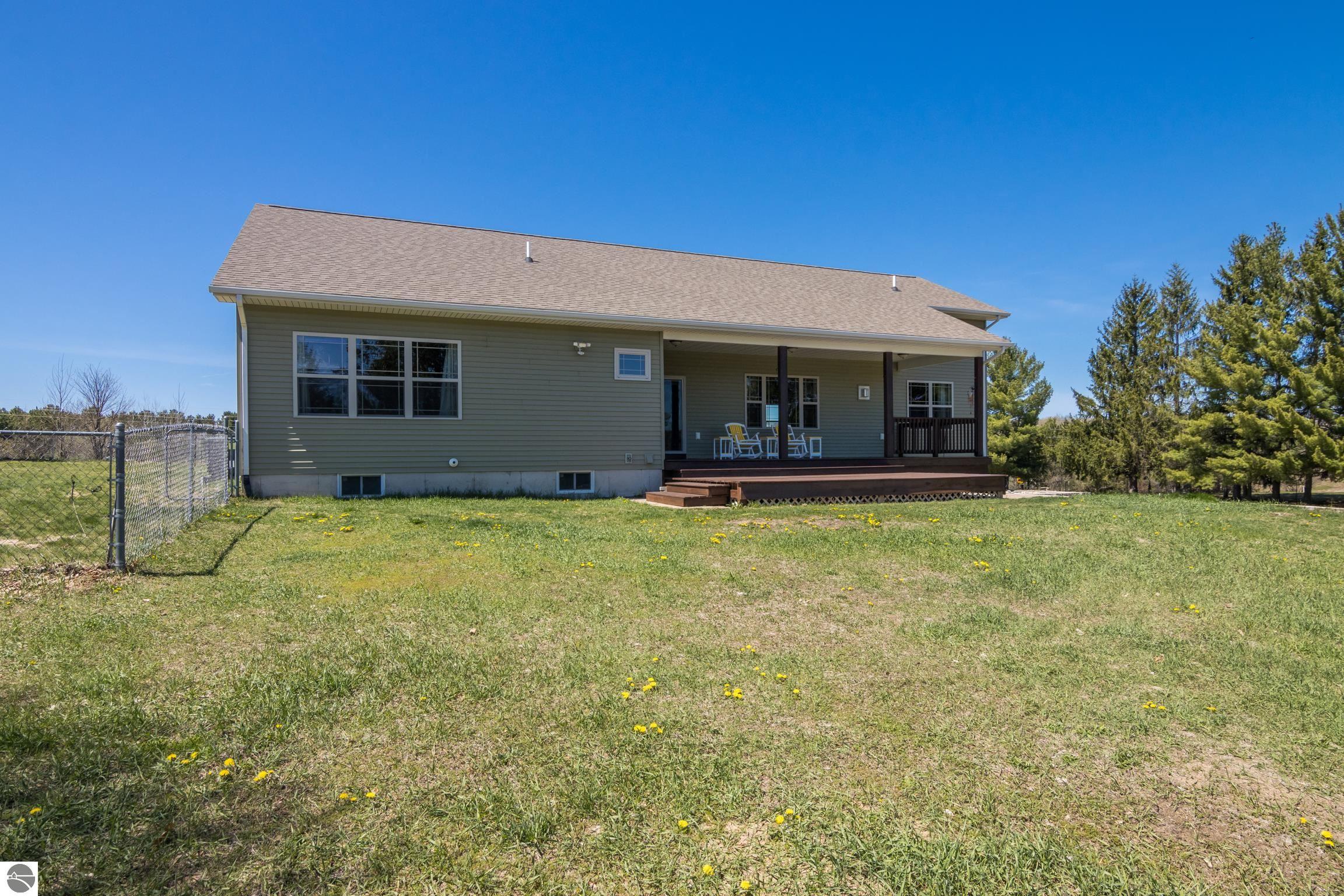 8233 Barney Road