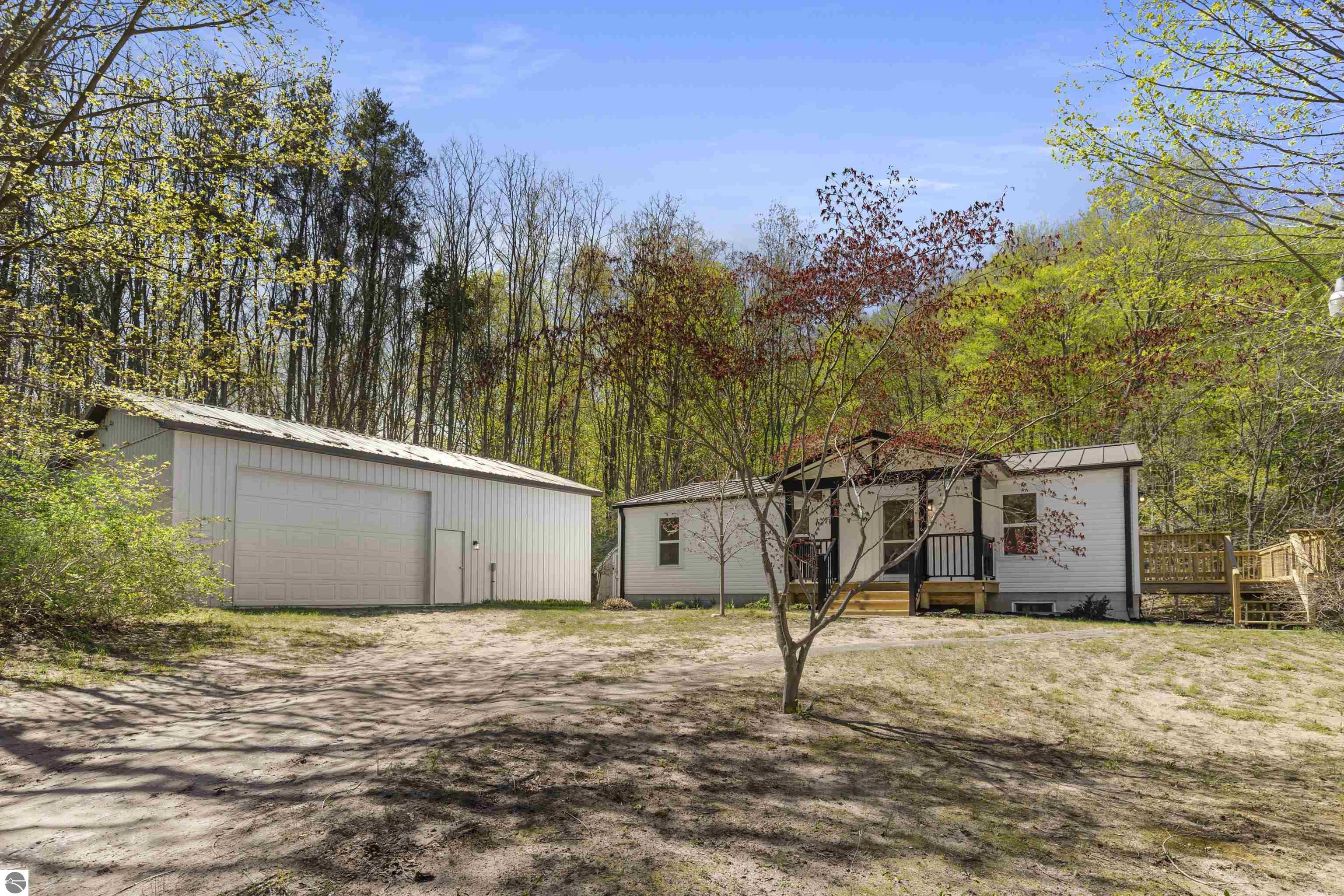 2906 Frankfort Highway