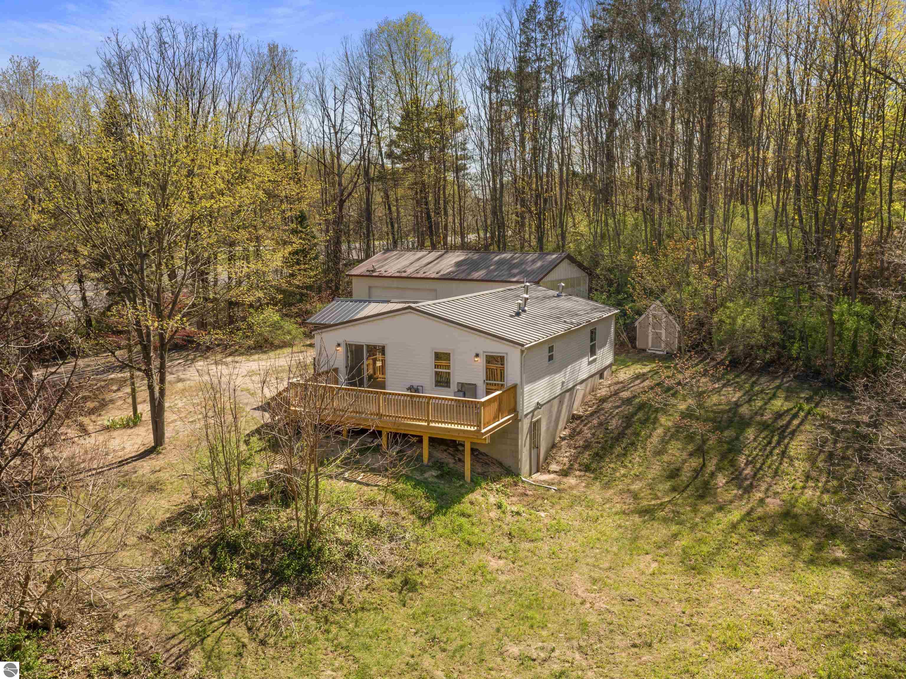 2906 Frankfort Highway