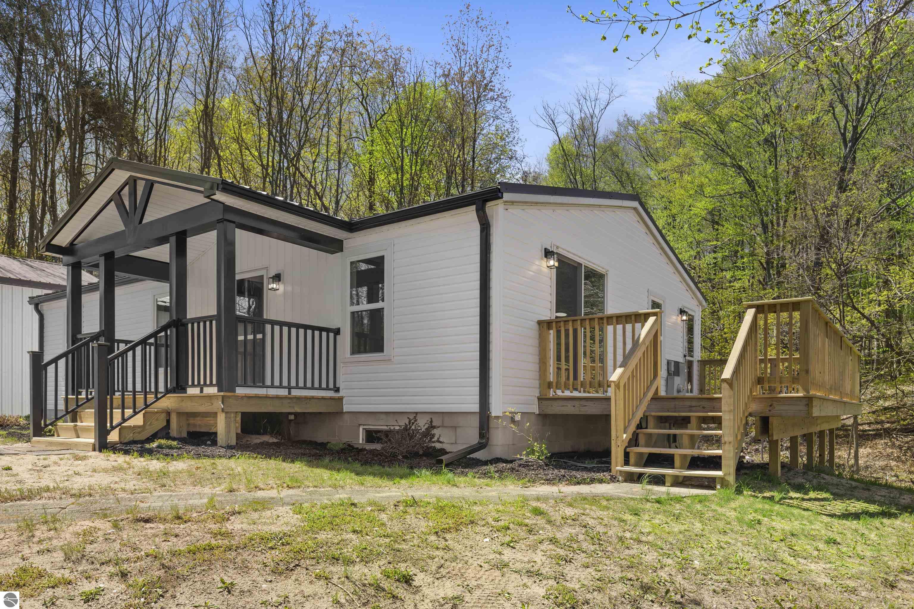 2906 Frankfort Highway