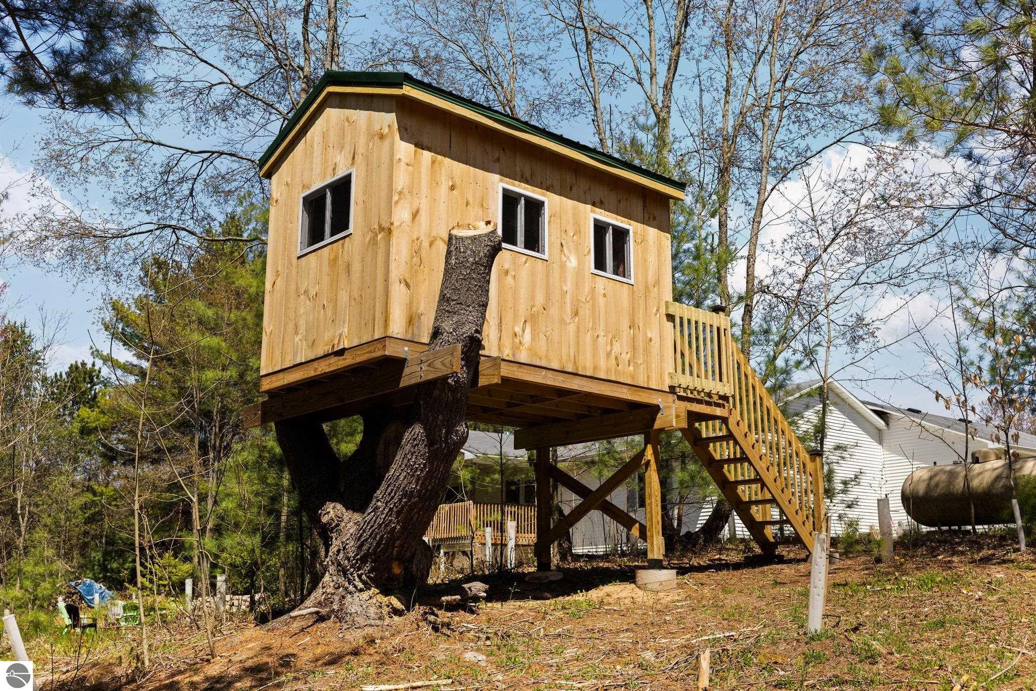 128 Timber Lane