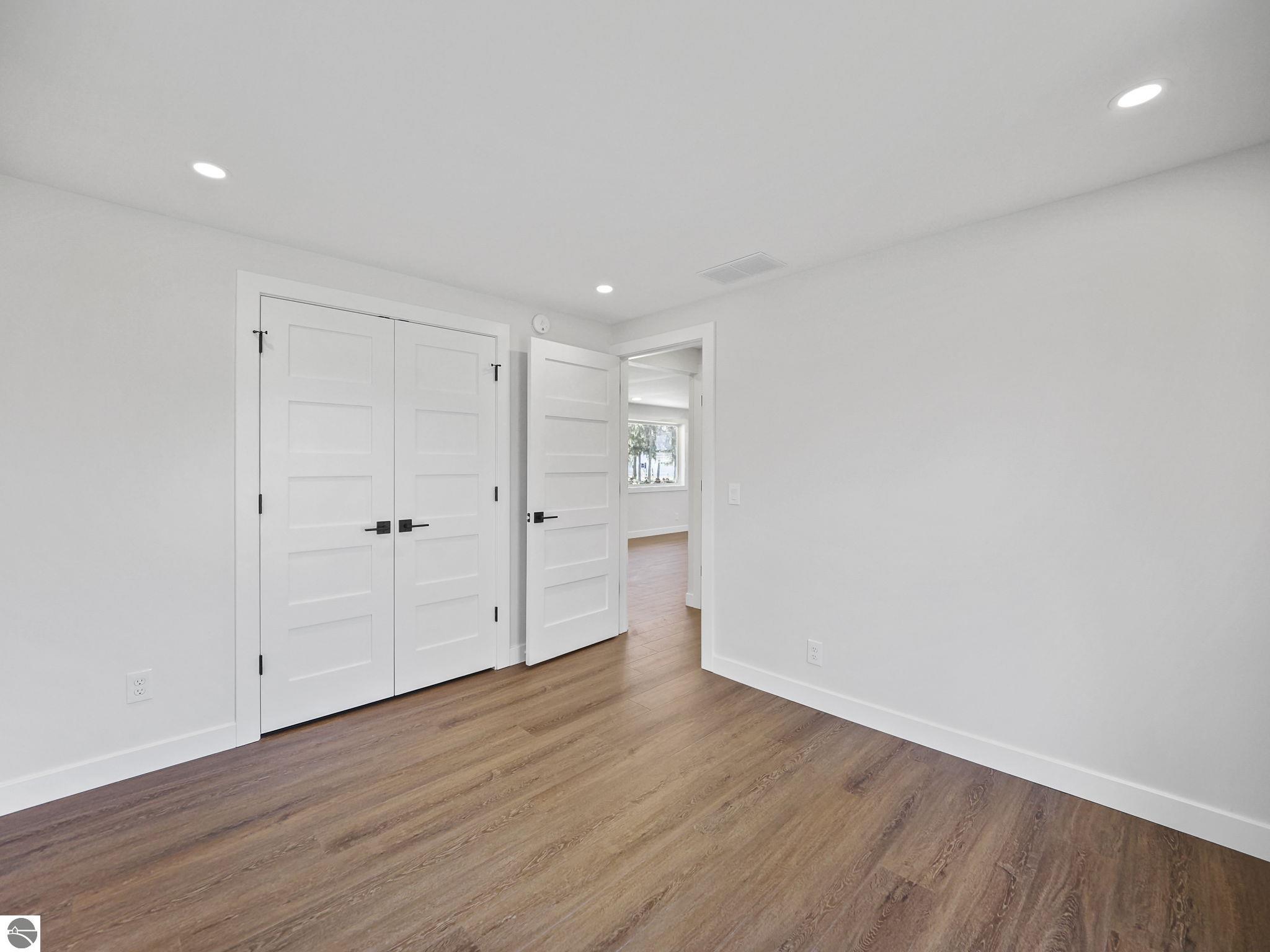 917 Carver Street