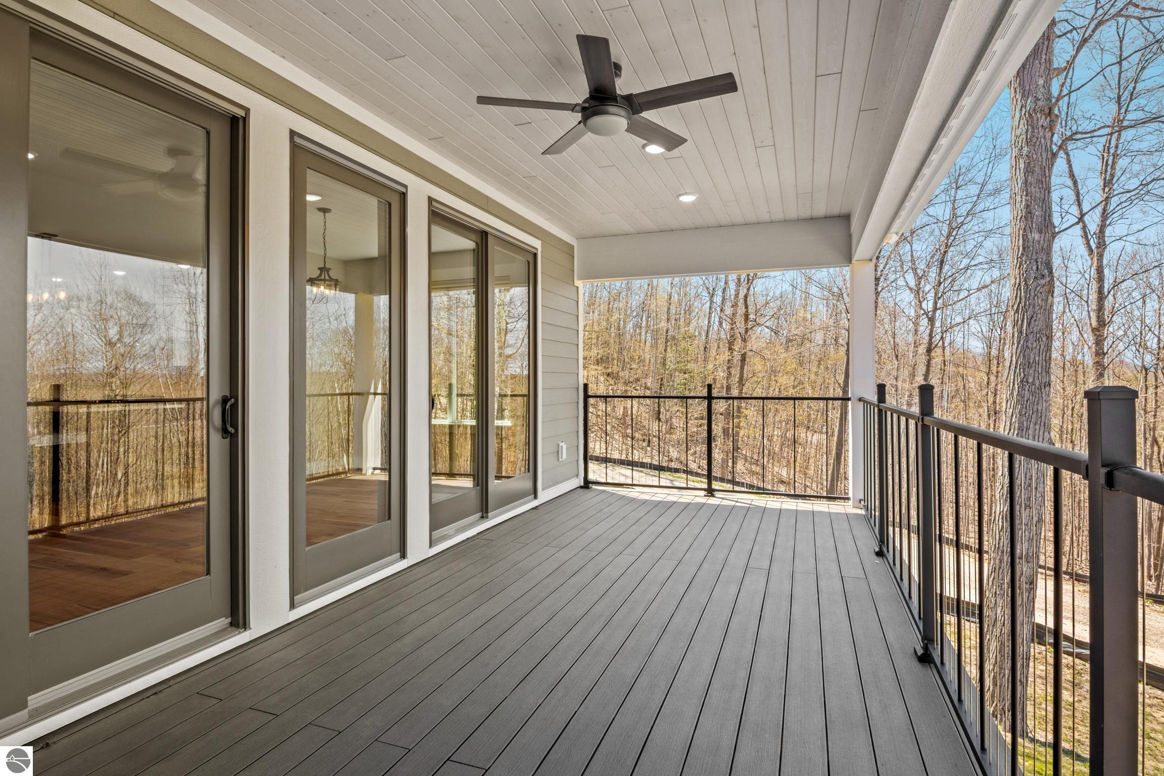 3046 E Greenwood Road