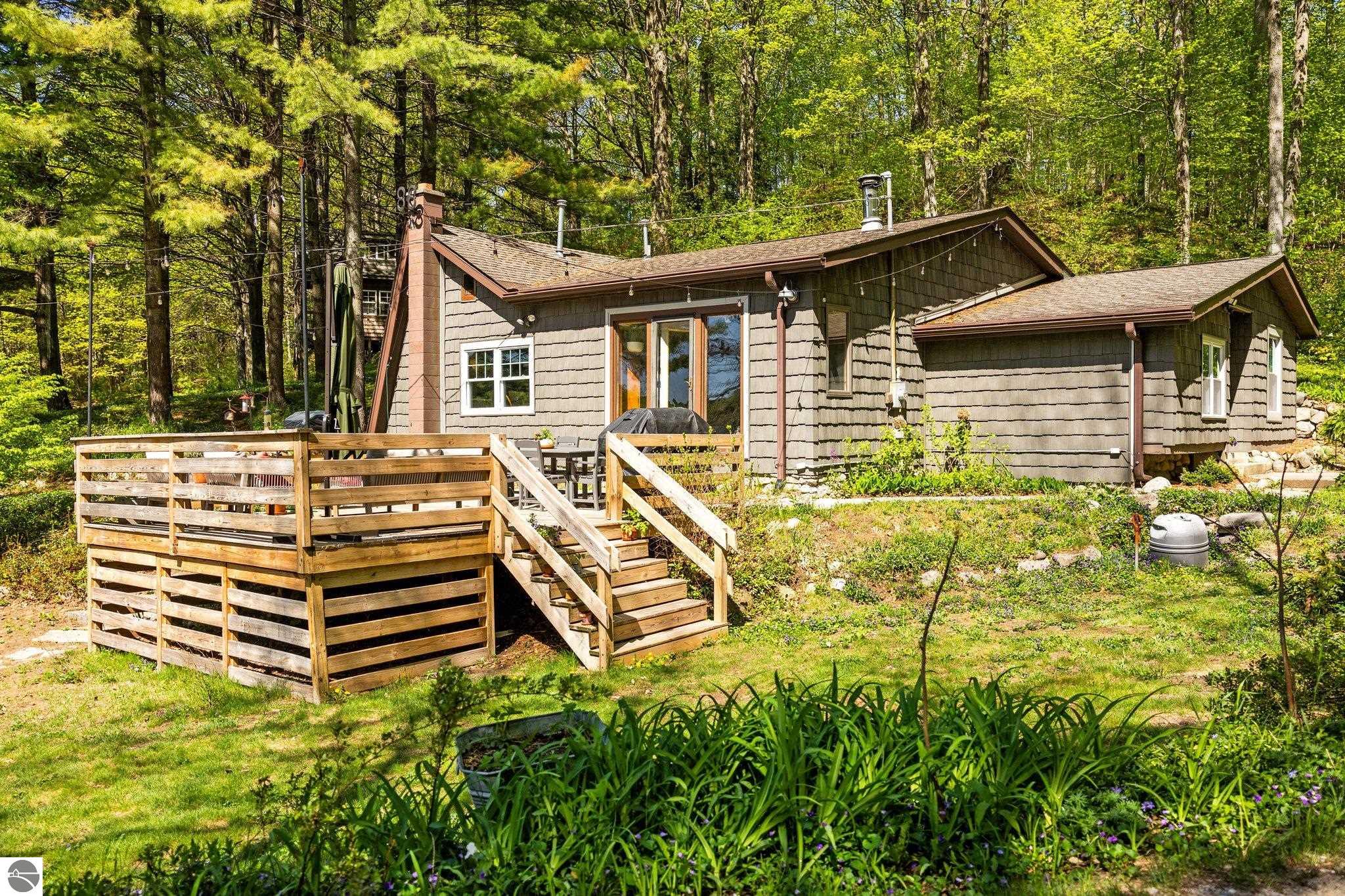 1050 W Burdickville Road