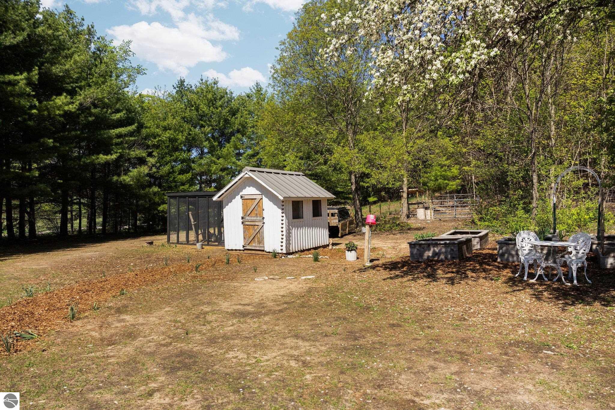 1050 W Burdickville Road