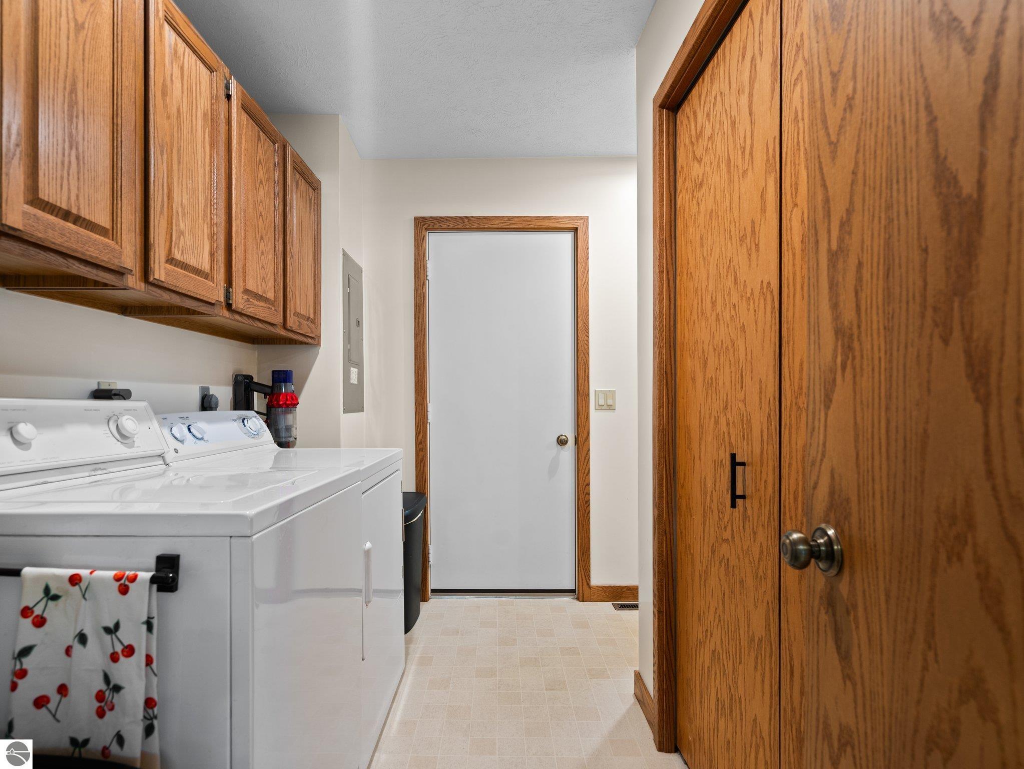 6307 Summit Court