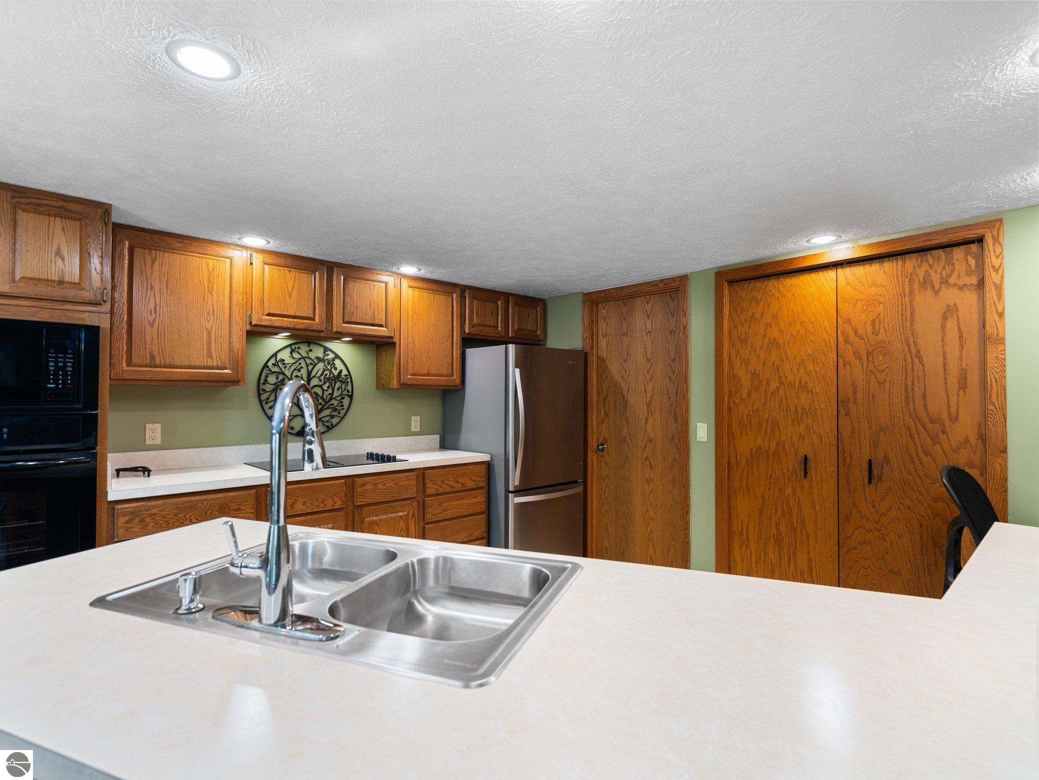 6307 Summit Court