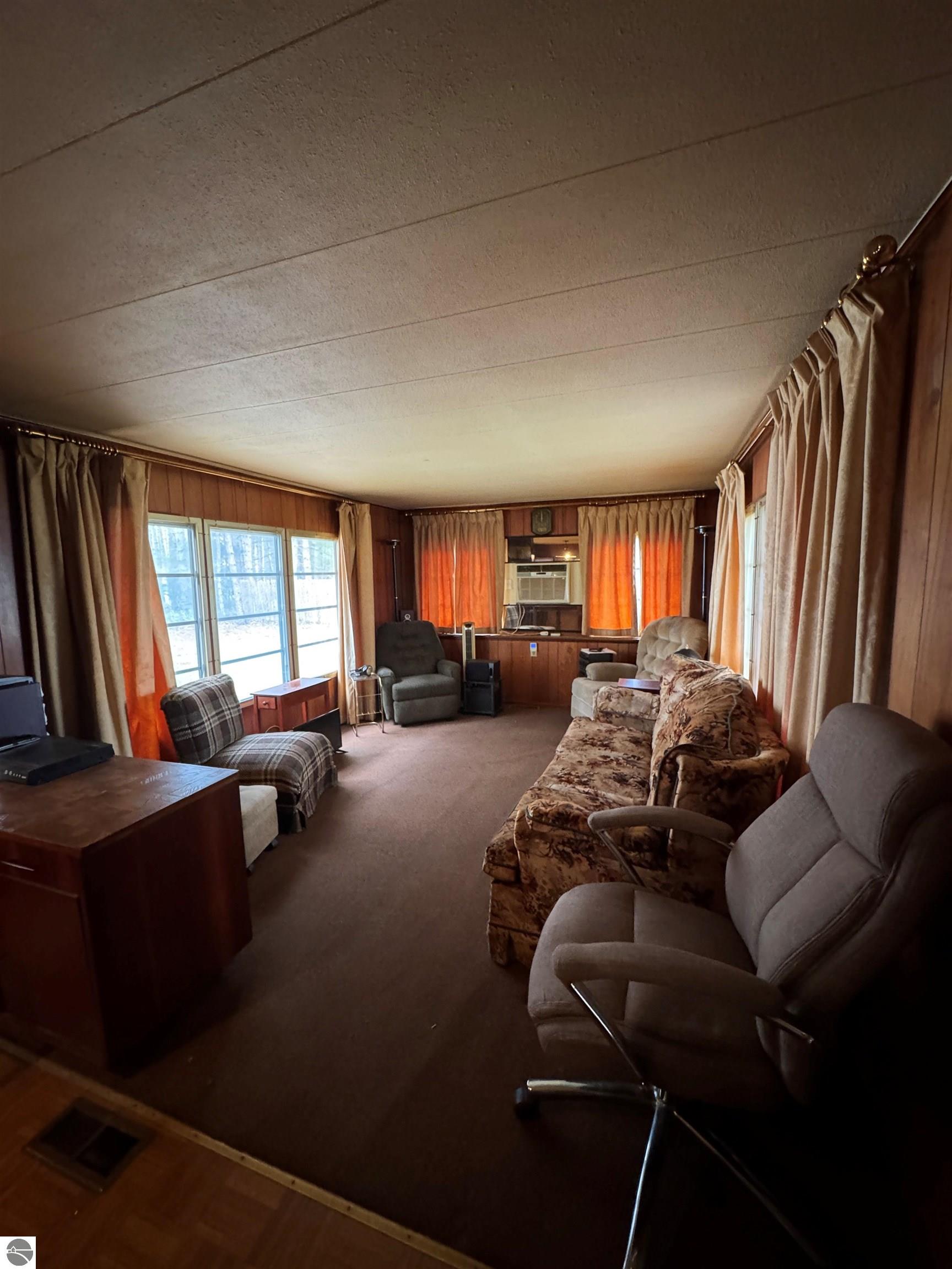 2737 County Road 633