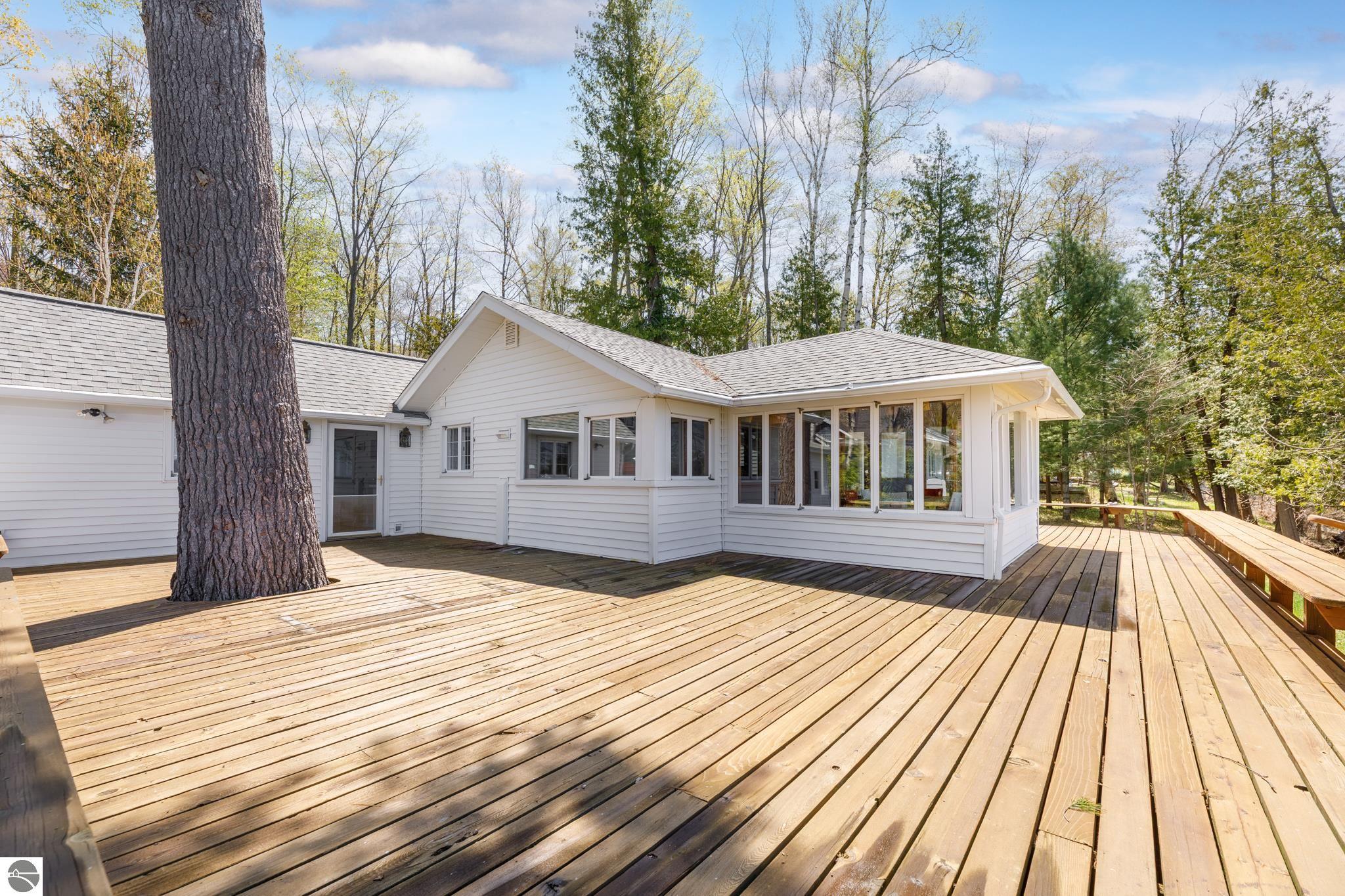 8432 S Dunns Farm Road