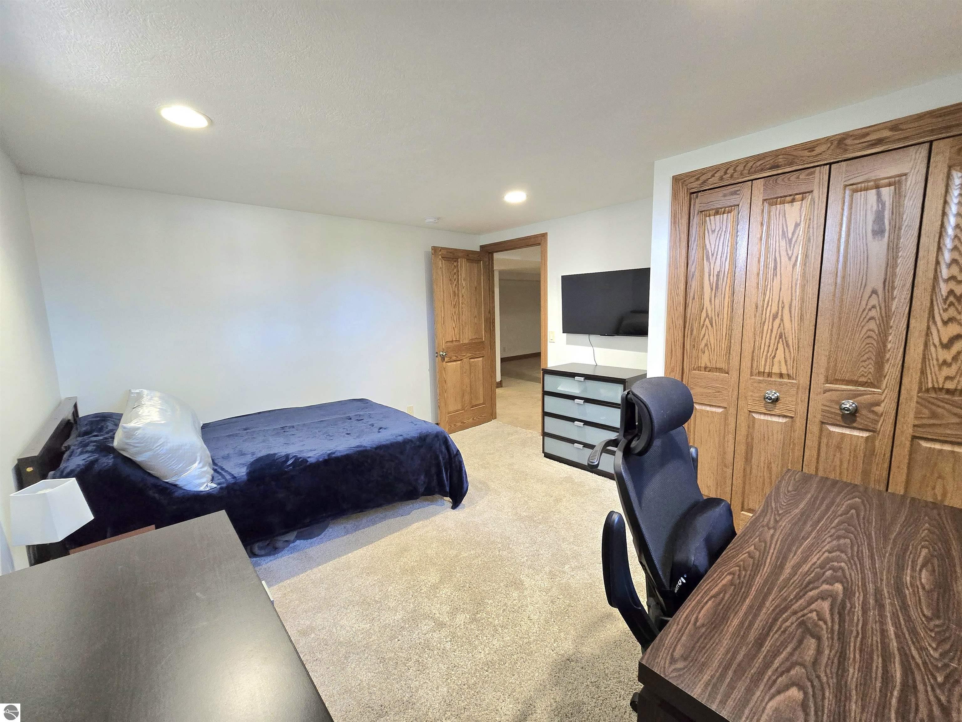 205 S Elm Street
