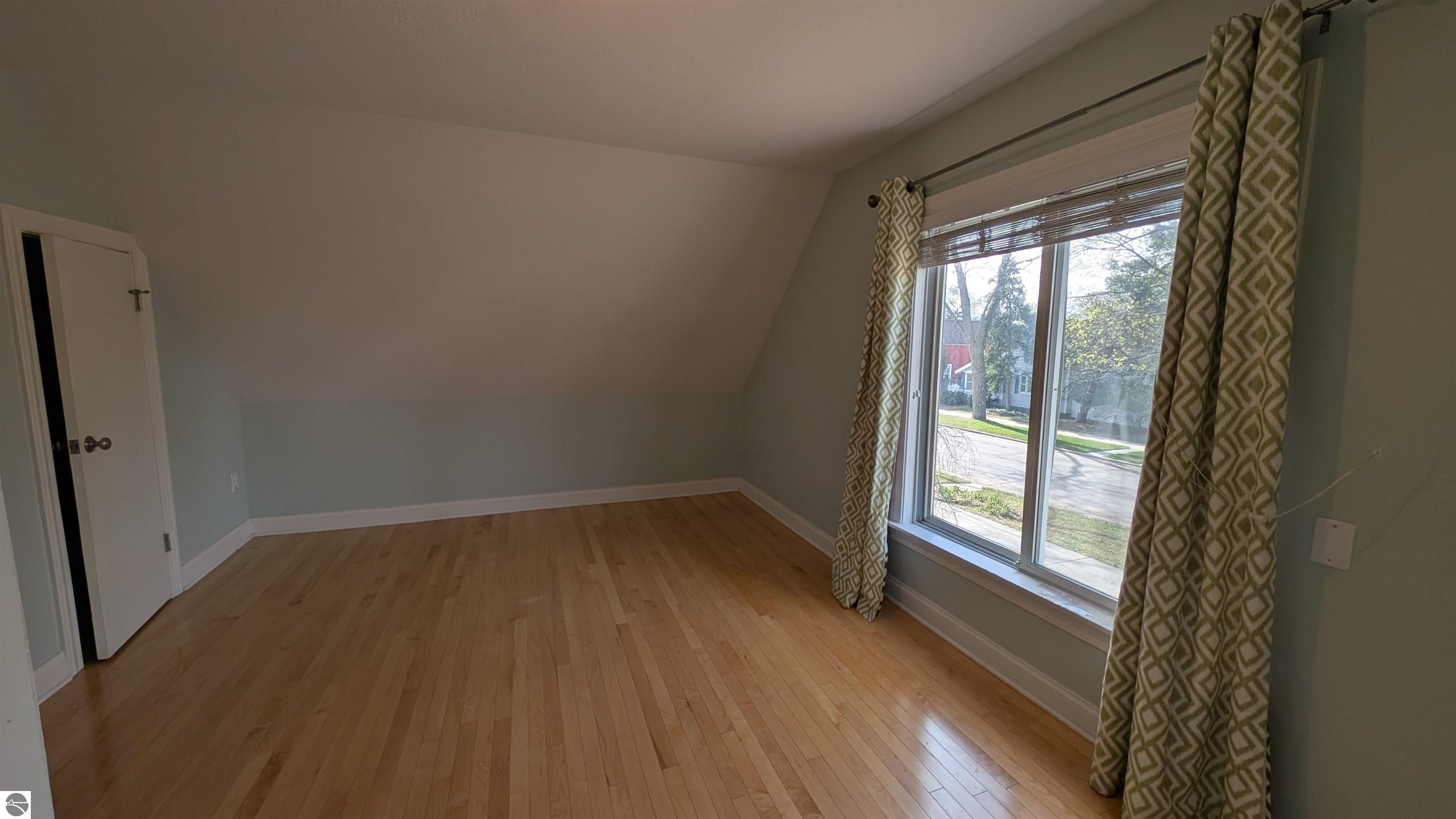 314 W Ninth Street