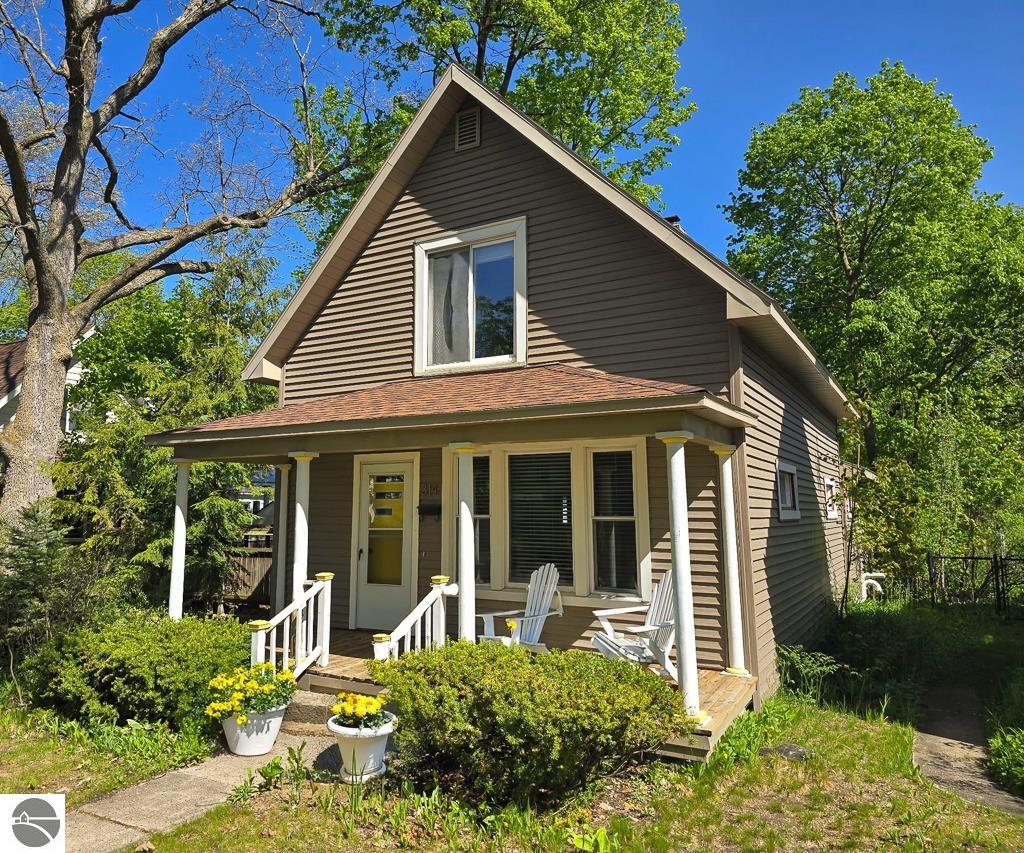 314 W Ninth Street
