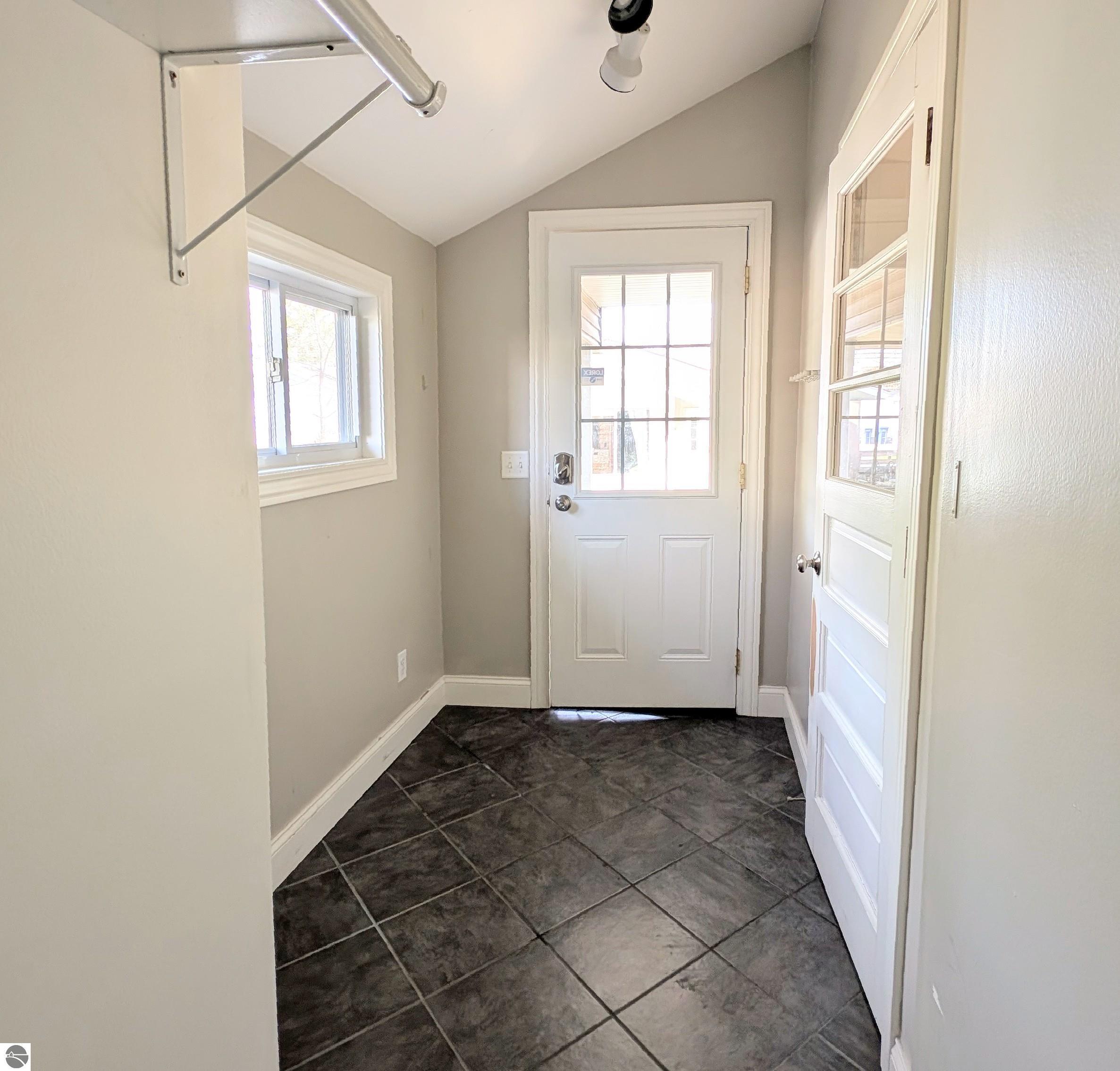 314 W Ninth Street
