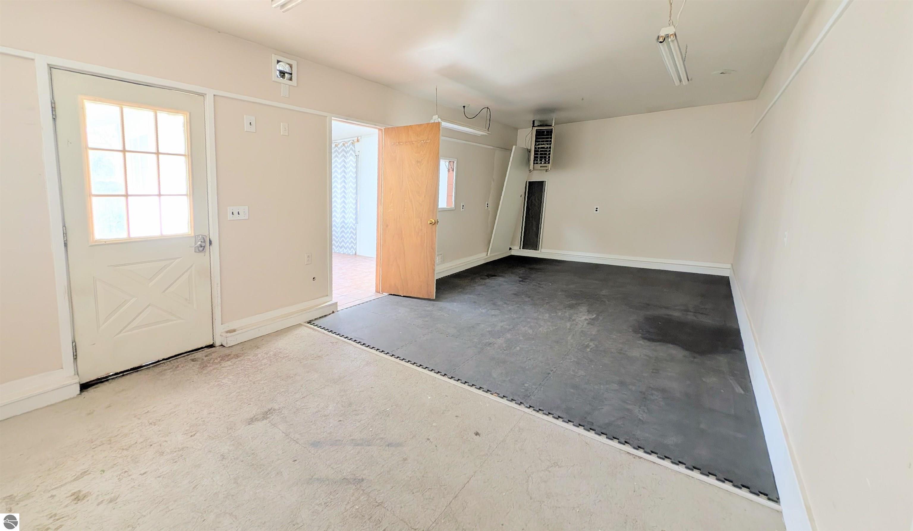 314 W Ninth Street