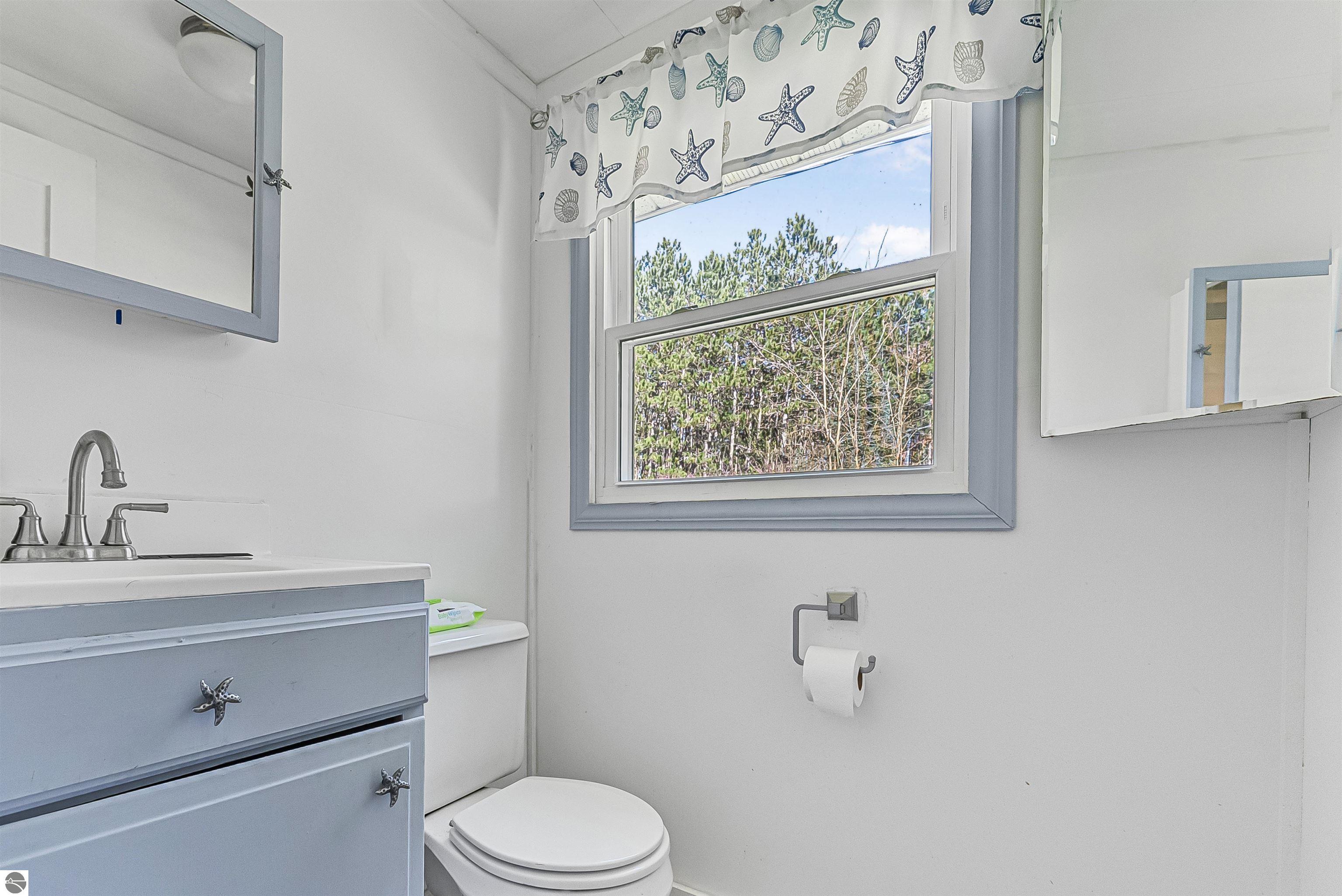 5271 US-131, SW