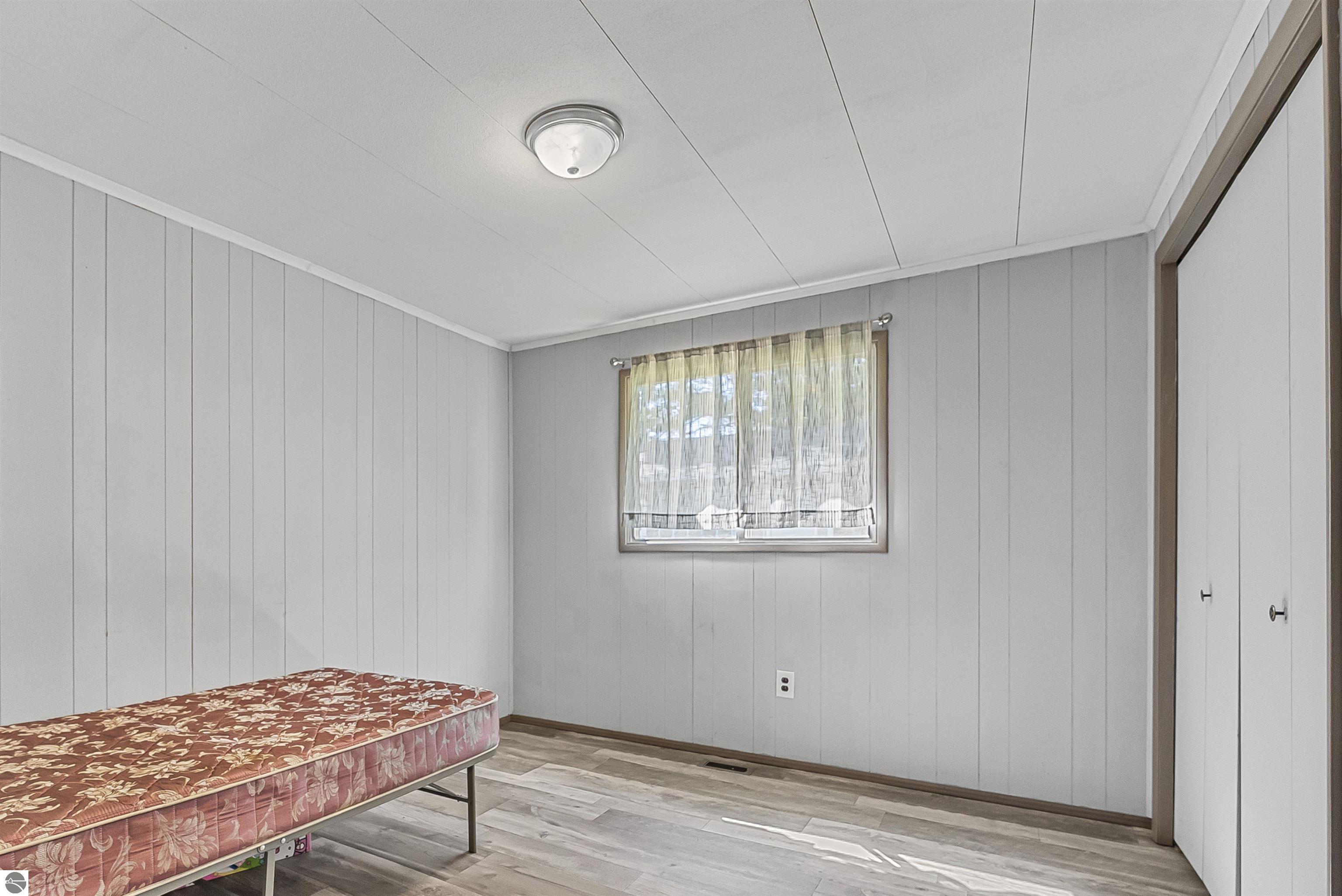 5271 US-131, SW