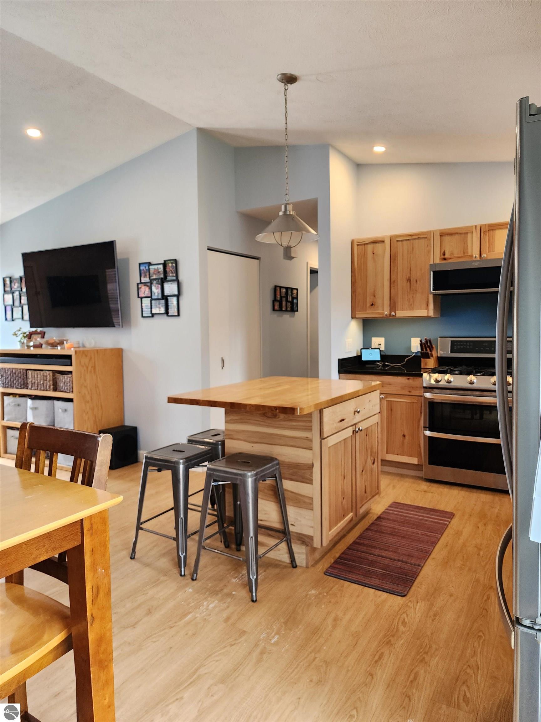 6368 Hardwood Drive