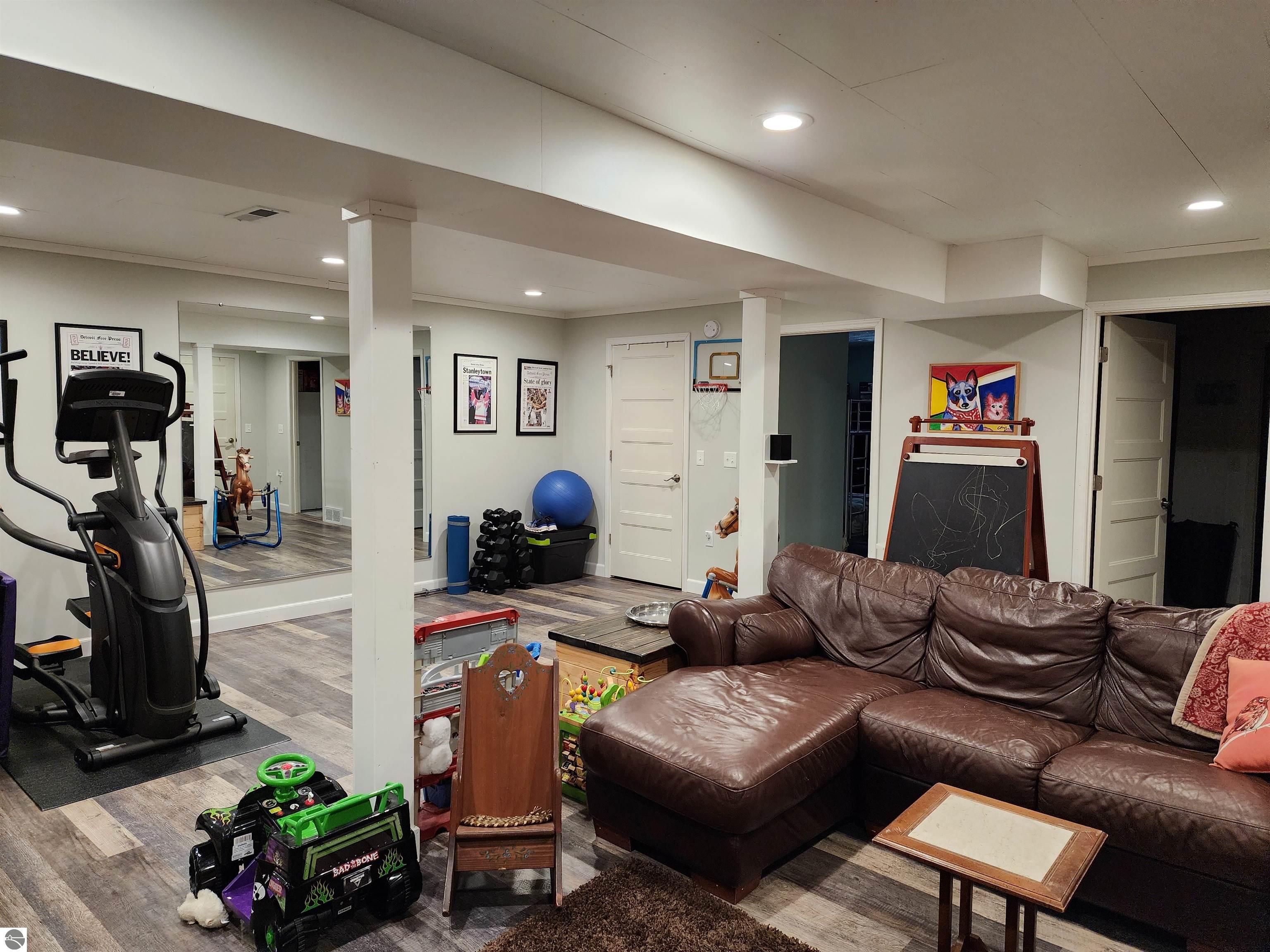 6368 Hardwood Drive
